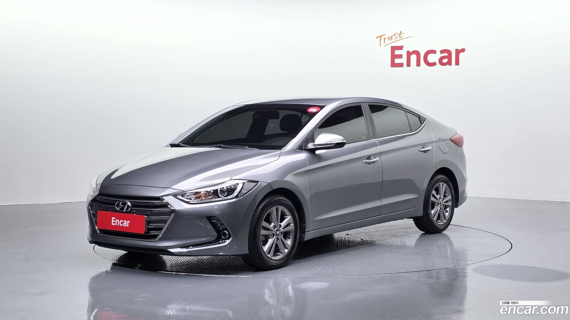 Main__Slider__Photo:AVANTE Hyundai 2015.9-0