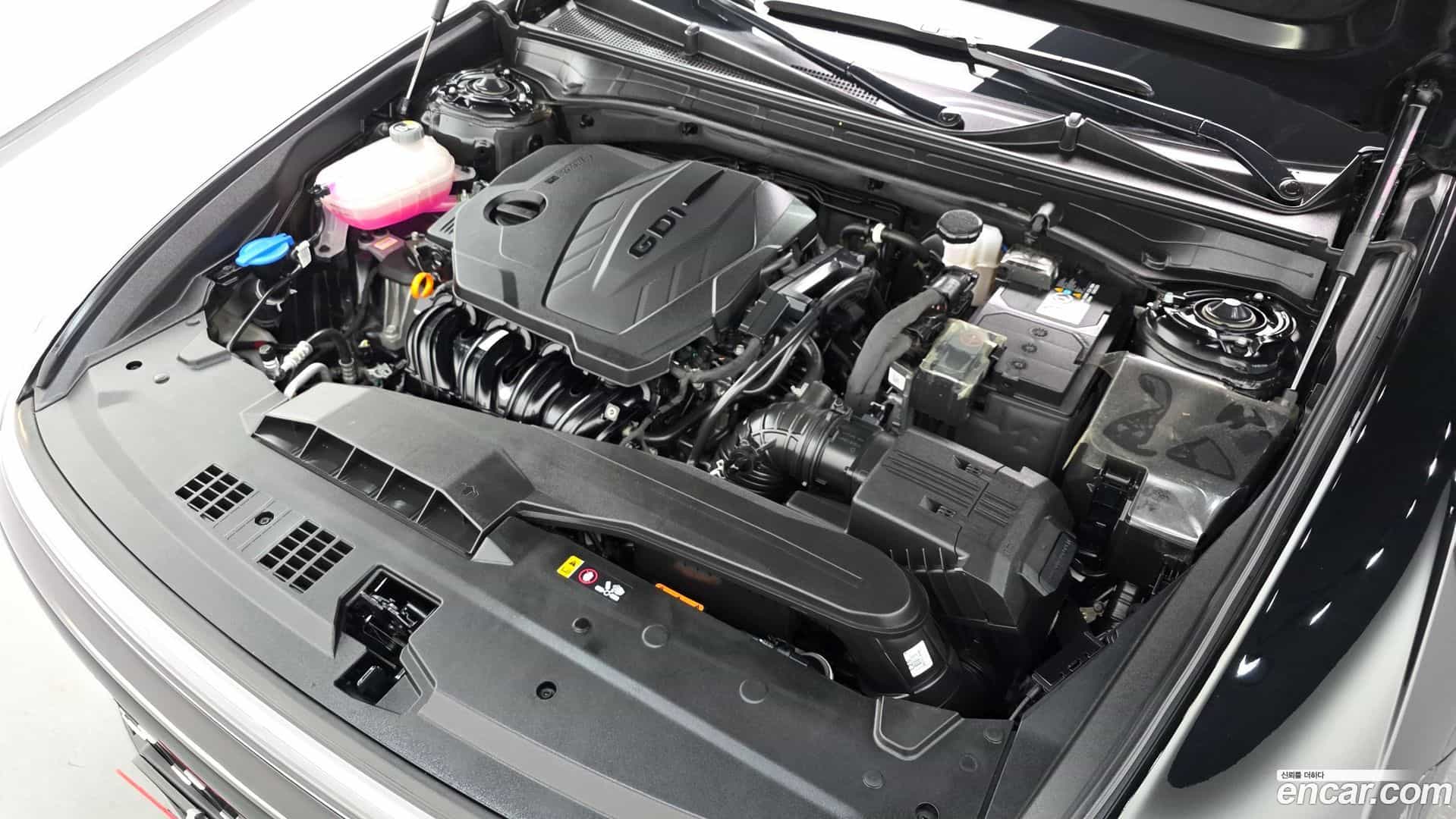 Grandeur Hyundai 2023.0-OUTER-006