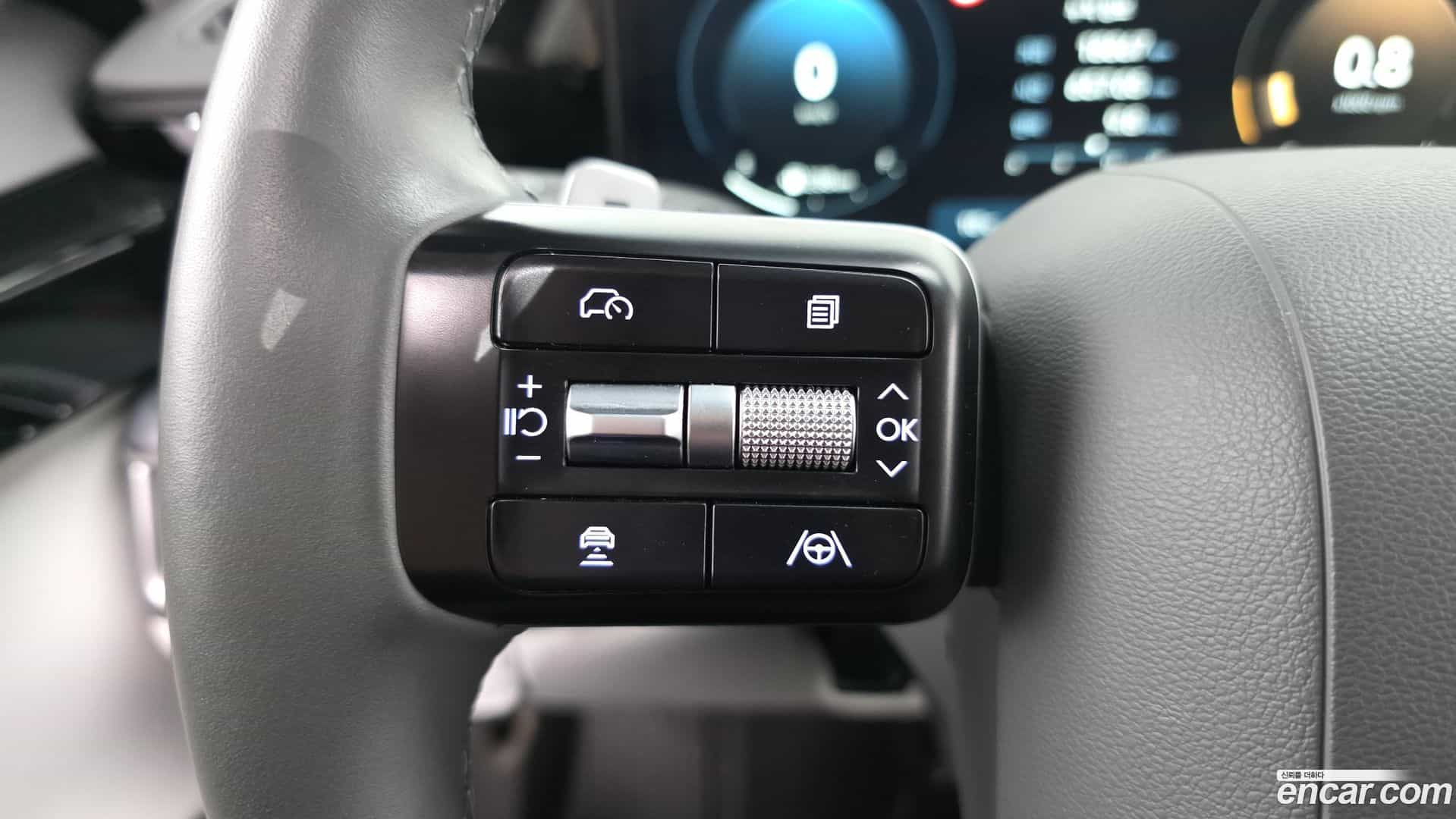 Grandeur Hyundai 2023.0-OPTION-022