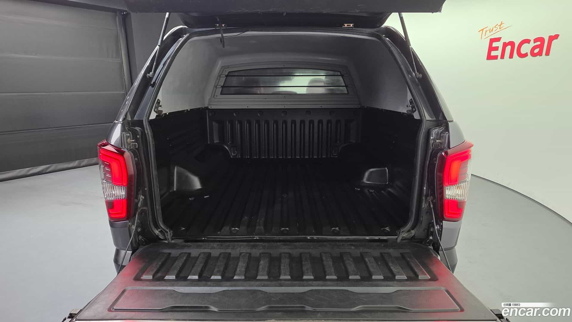 Rexton KG Mobility 2021.7-OPTION-023