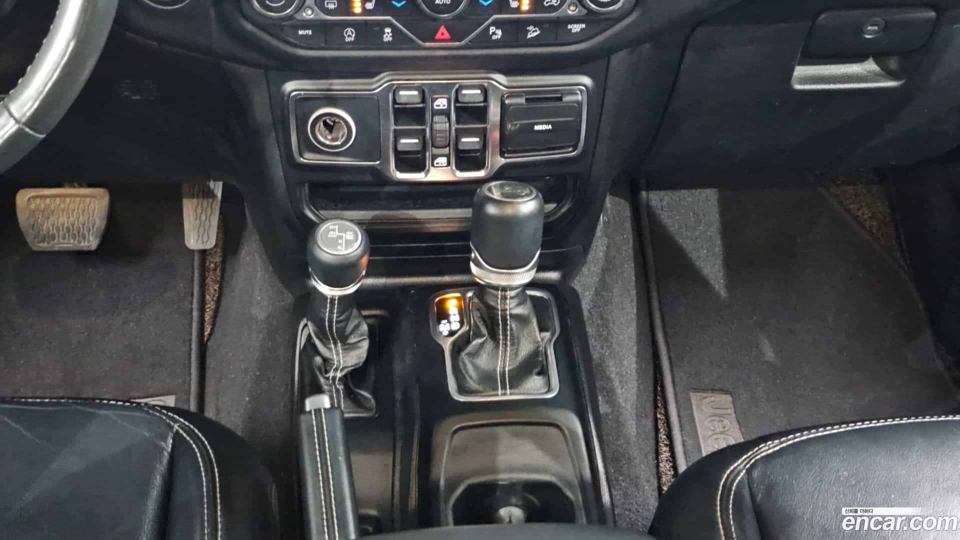 Wrangler Jeep 2019.9-INNER-009