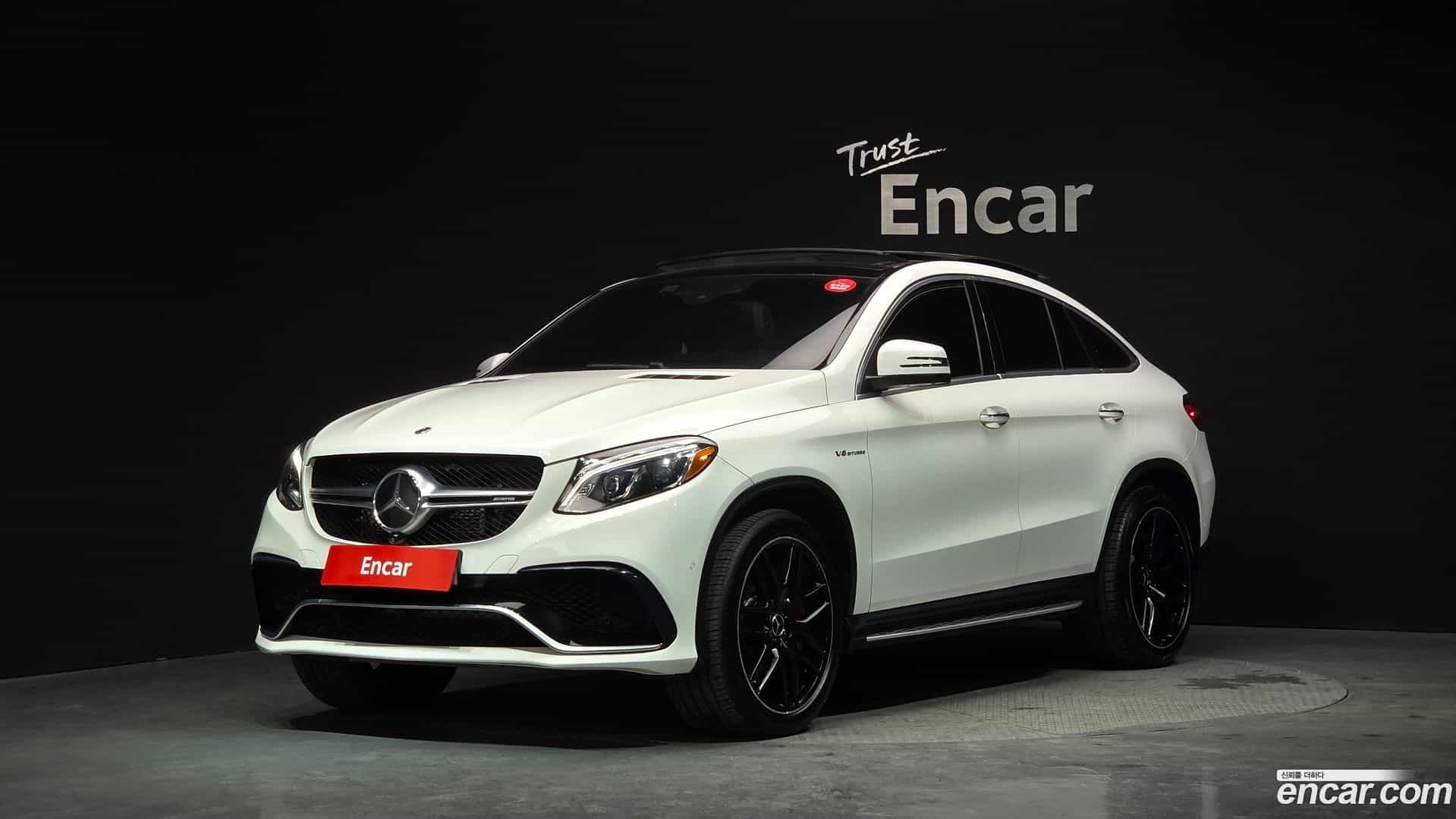 GLE-Class Mercedes-Benz 2019.11-OUTER-001