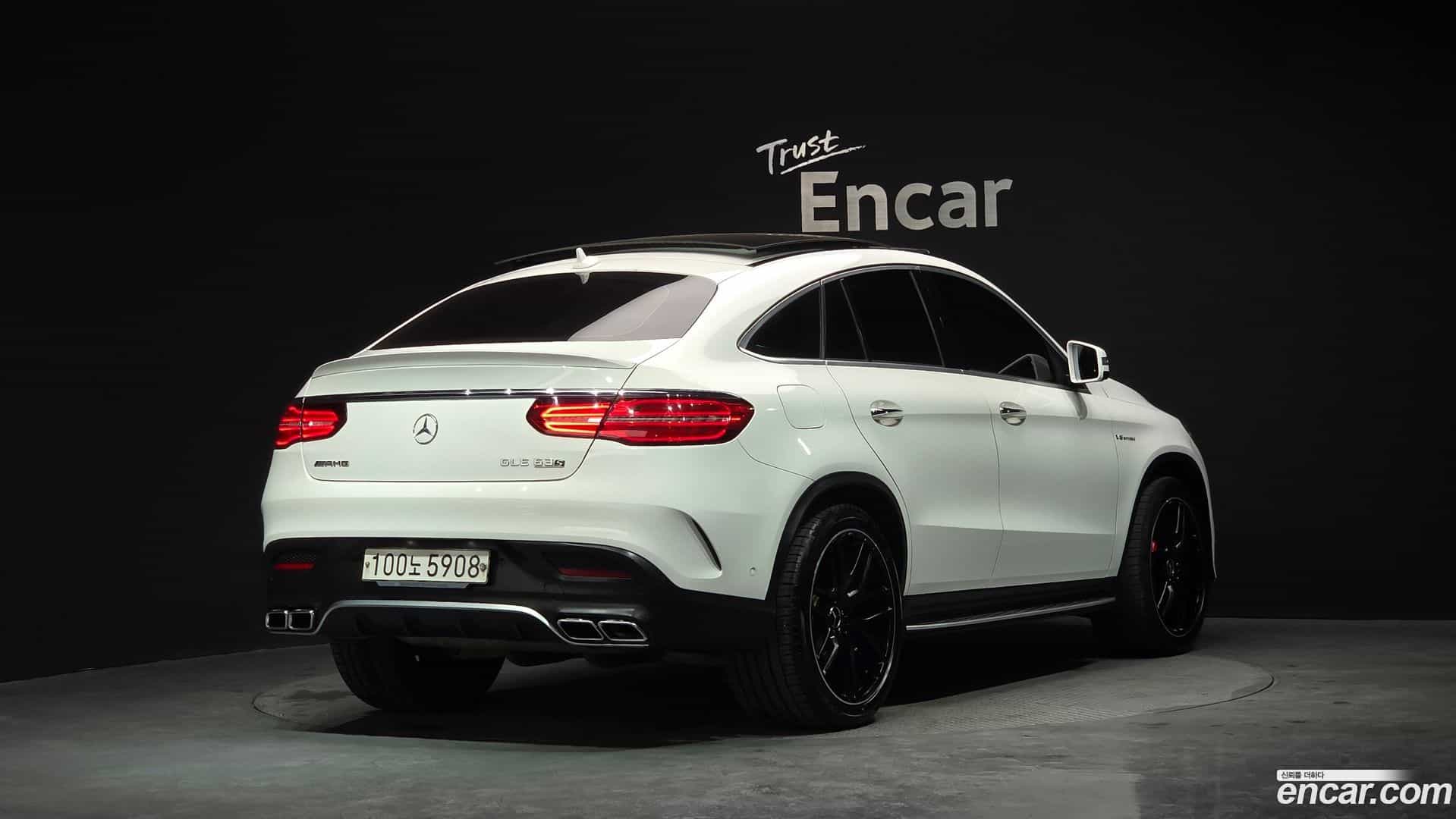 GLE-Class Mercedes-Benz 2019.11-OUTER-002