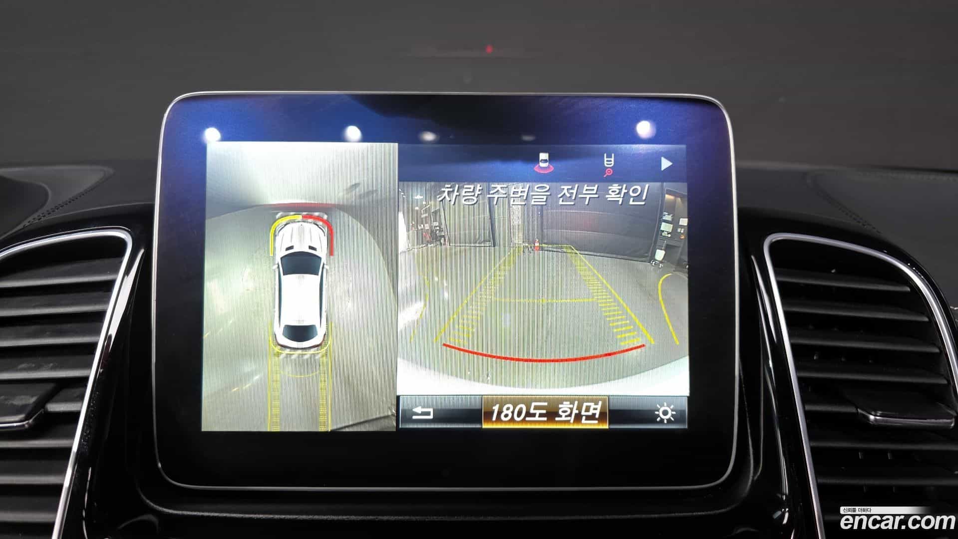 GLE-Class Mercedes-Benz 2019.11-OPTION-019