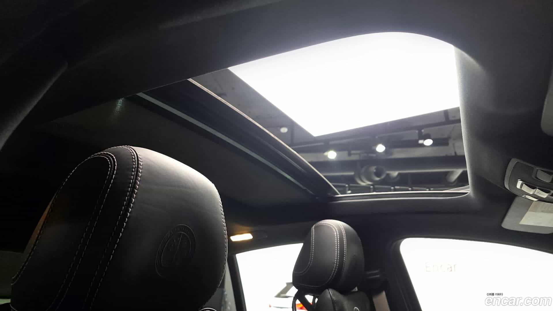 GLE-Class Mercedes-Benz 2019.11-OPTION-022