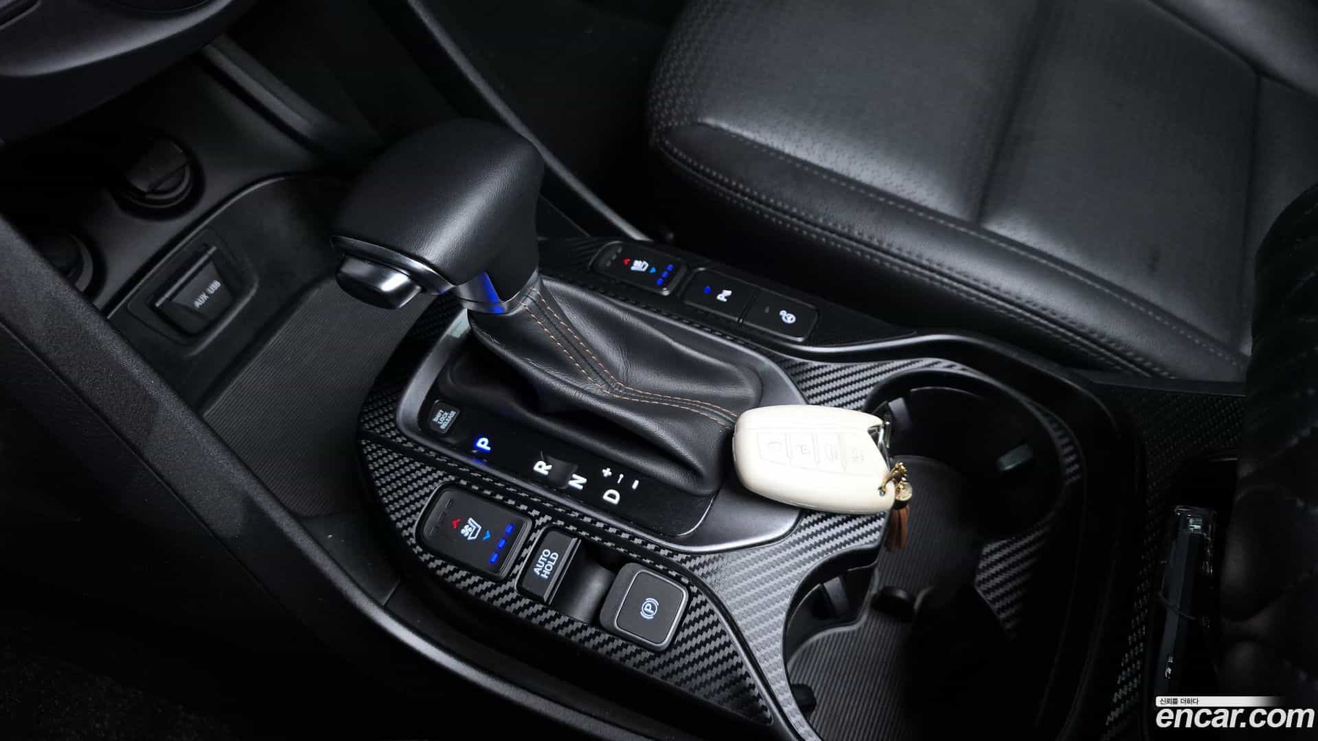 Maxcruz Hyundai 2013.5-INNER-009