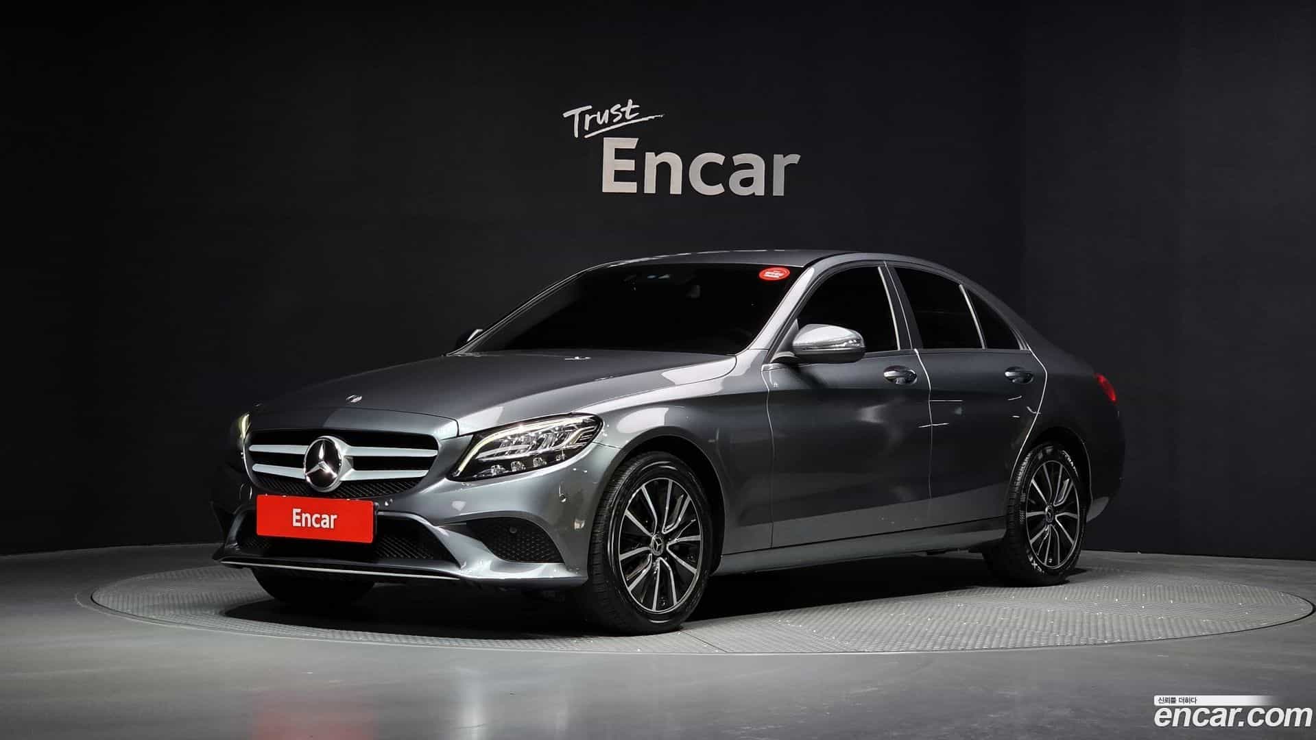 C-Class Mercedes-Benz 2020.1-OUTER-001