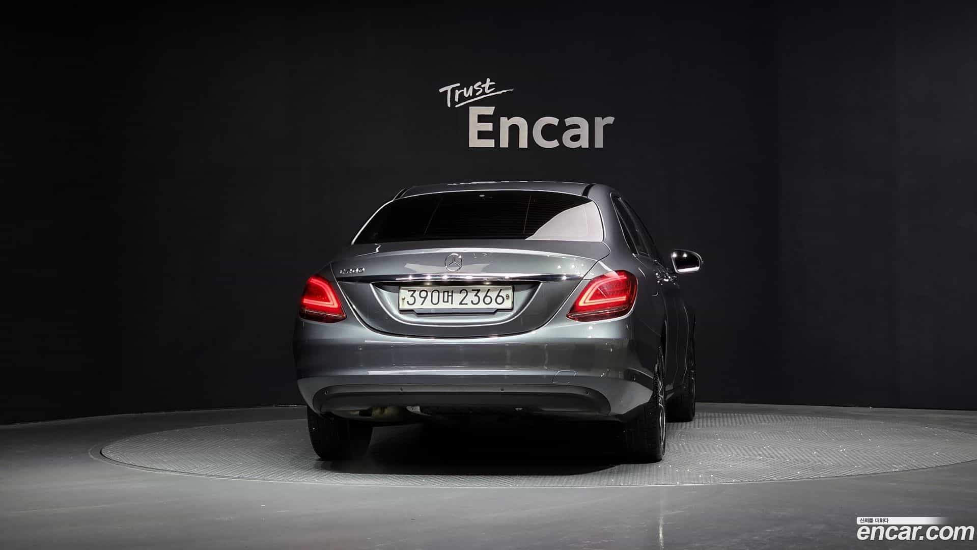 C-Class Mercedes-Benz 2020.1-OUTER-004