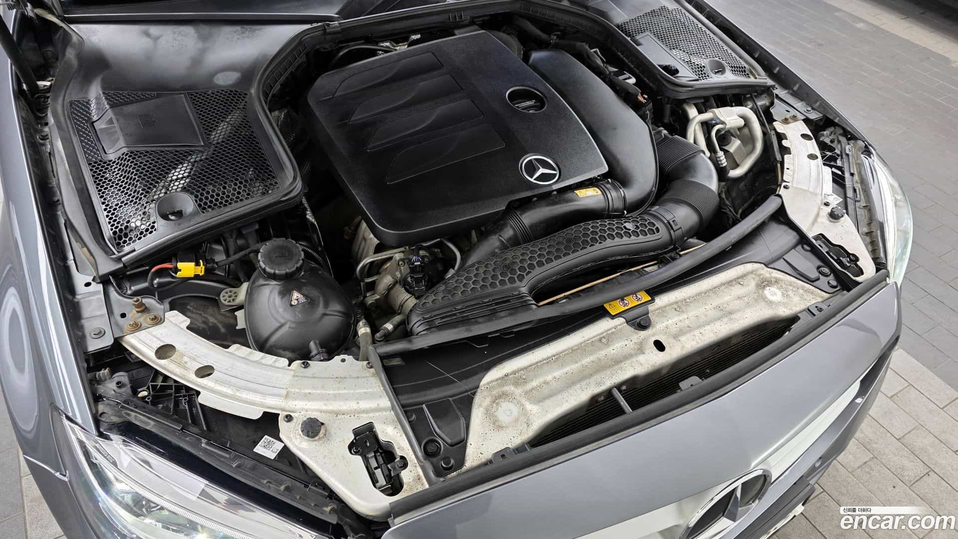 C-Class Mercedes-Benz 2020.1-OUTER-006
