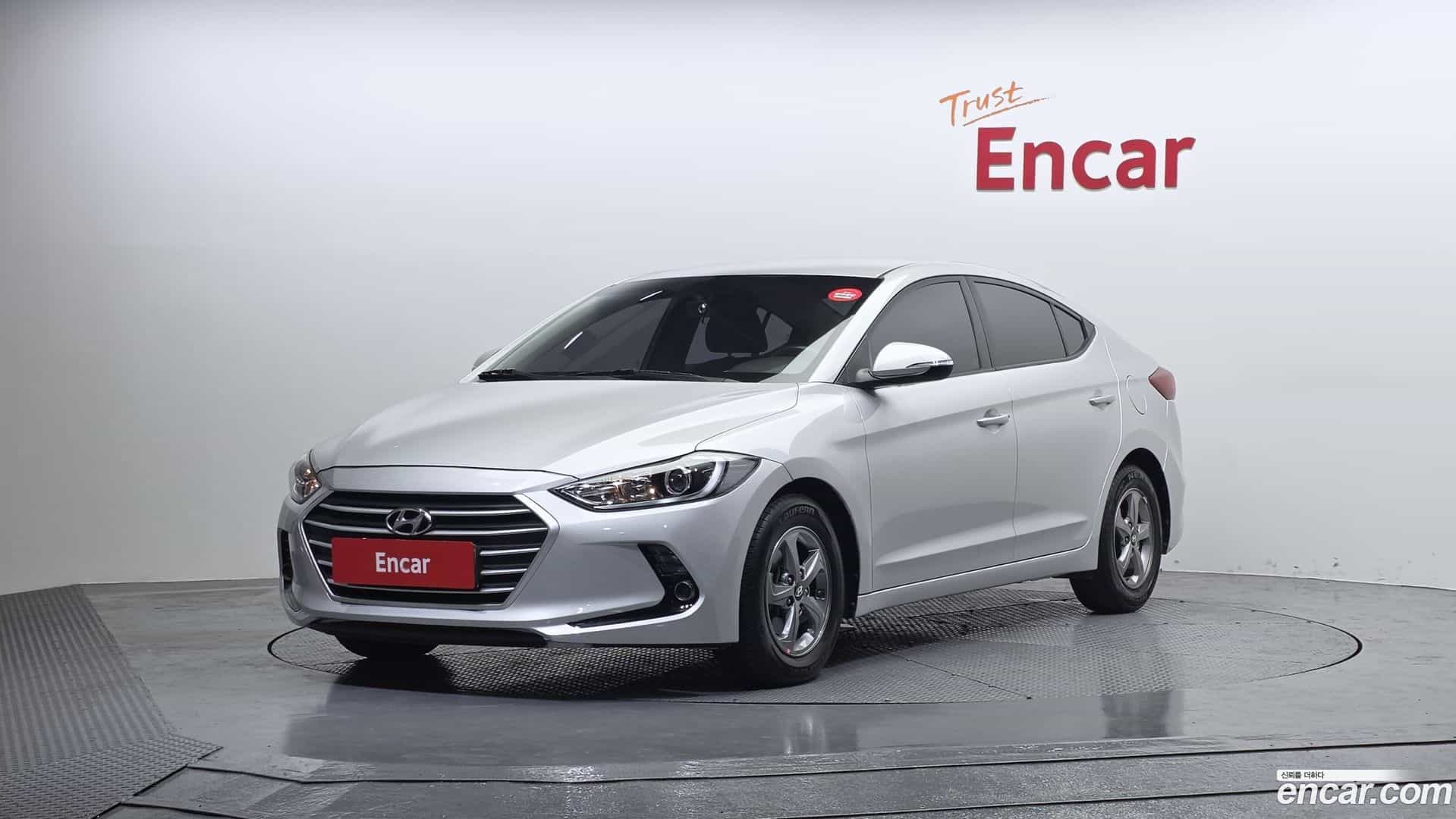 AVANTE Hyundai 2018.3-OUTER-001