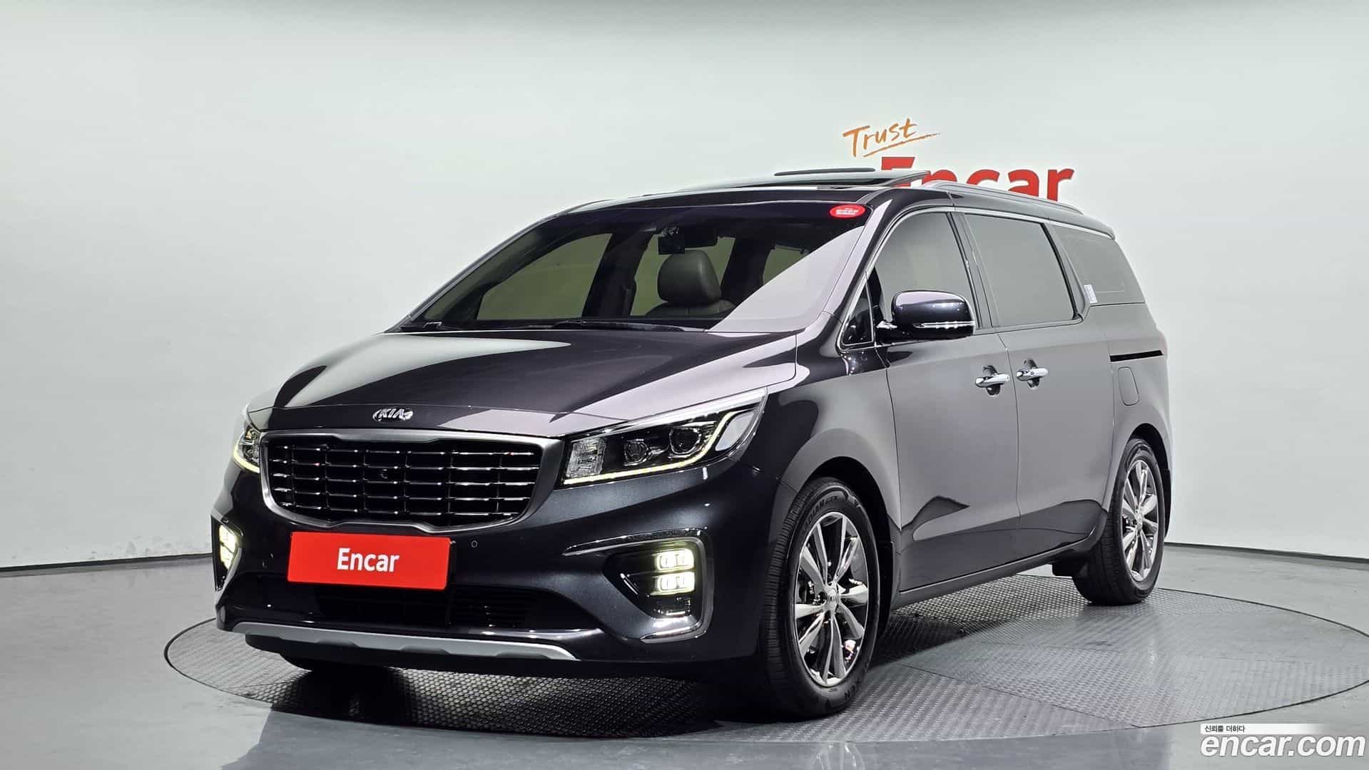 Canival Kia 2019.11-OUTER-001