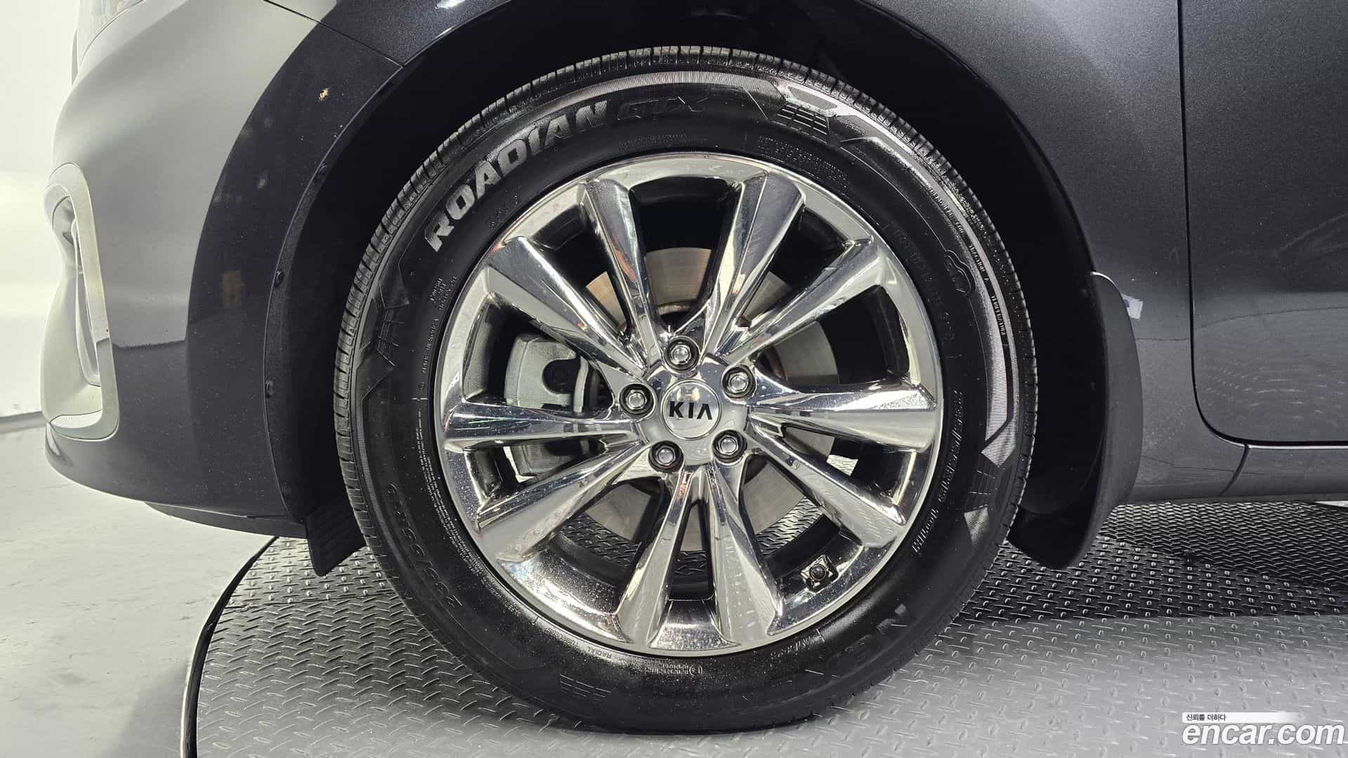 Canival Kia 2019.11-OUTER-005