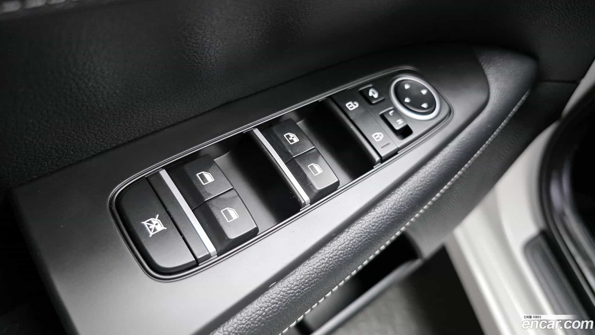K3 Kia 2023.2-OPTION-018