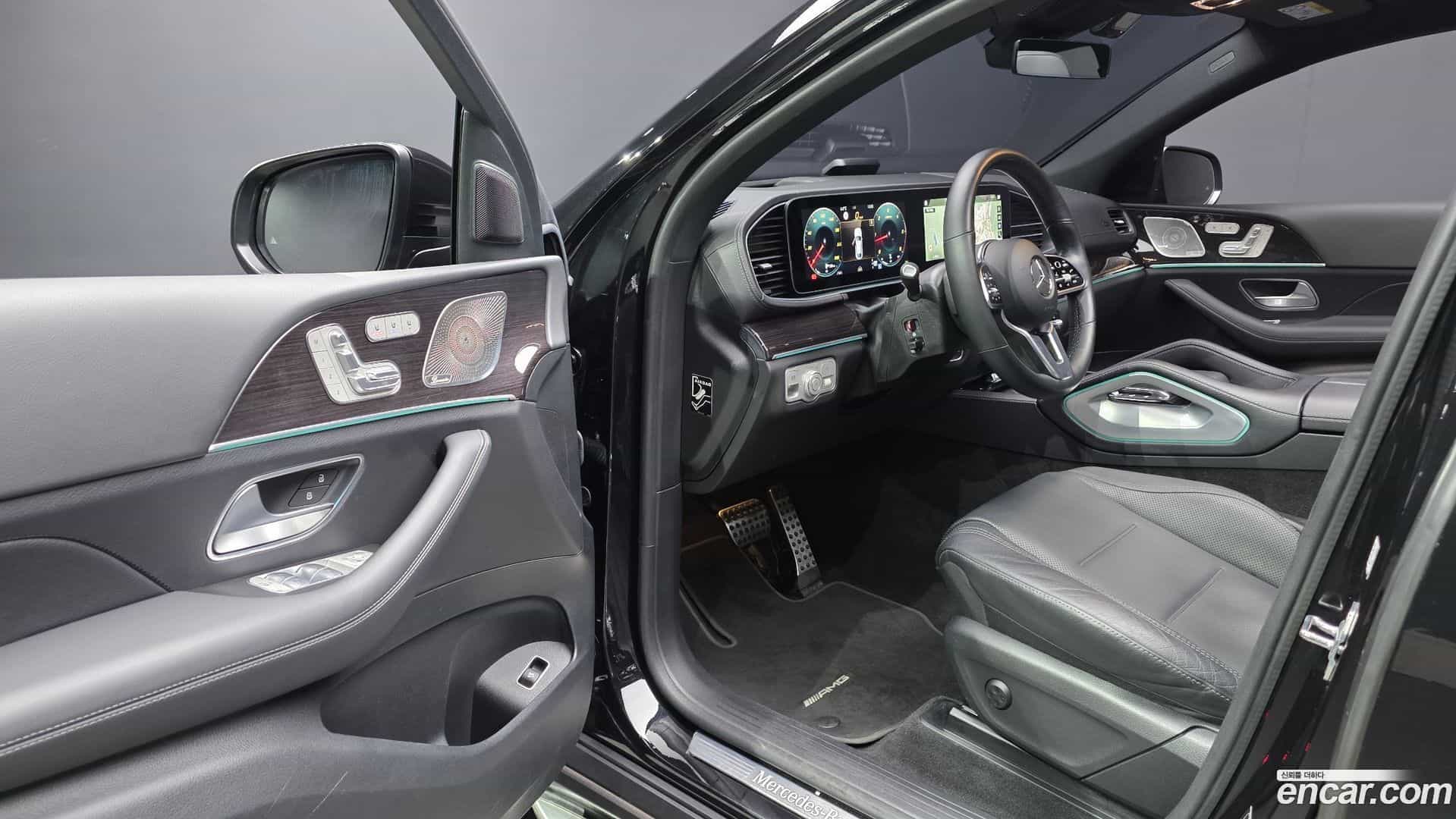 GLE-Class Mercedes-Benz 2023.5-OPTION-015