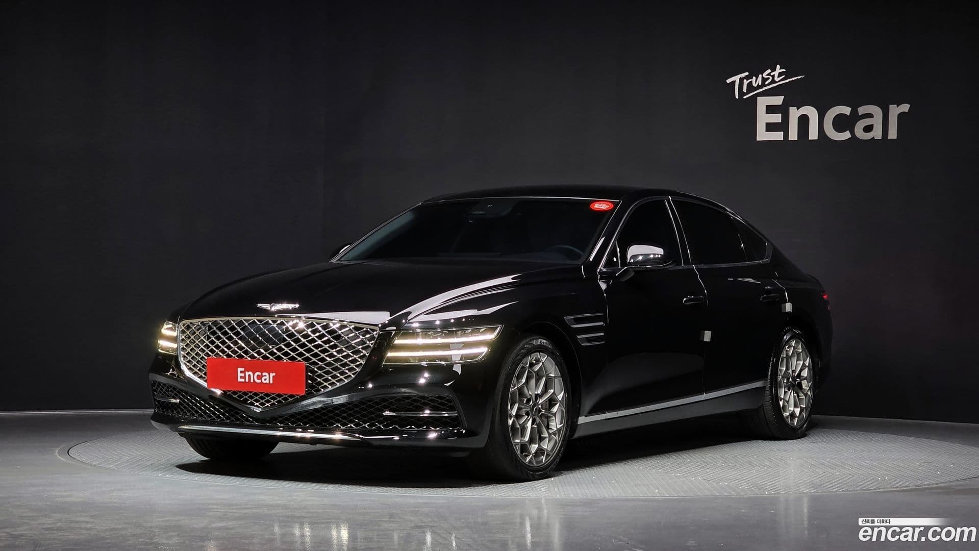 Main__Slider__Photo:G80 Genesis 2021.7-0