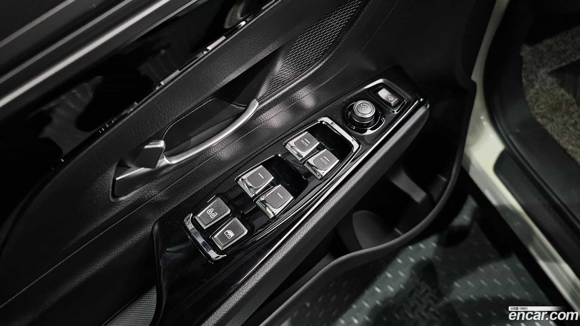 KORANDO KG Mobility 2022.3-OPTION-021