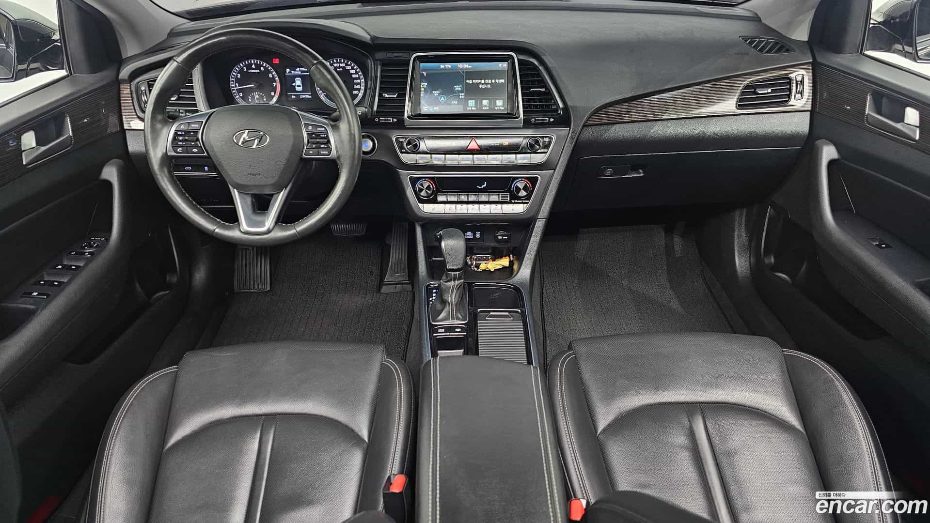 Sonata Hyundai 2017.4-INNER-007