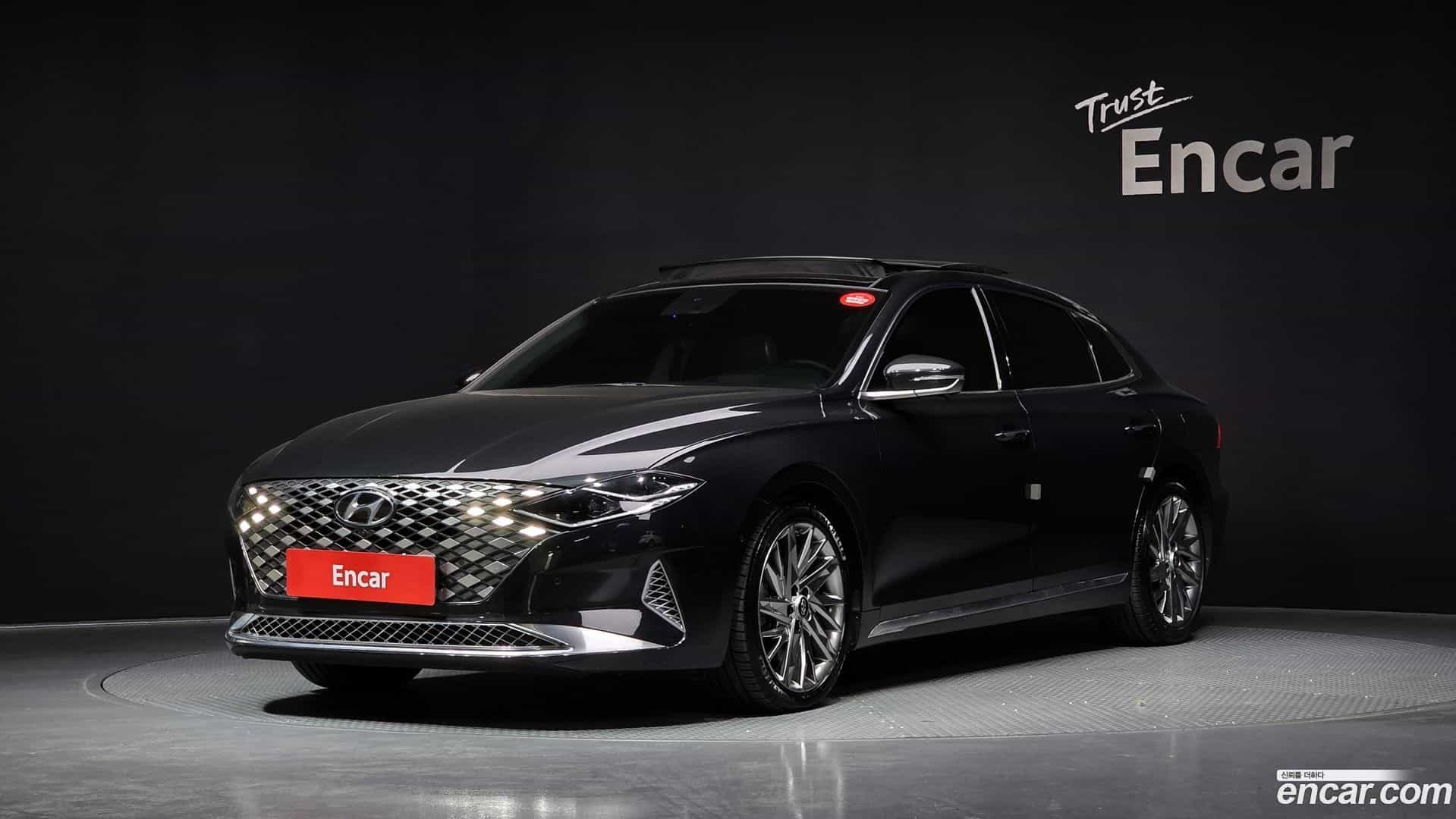 Grandeur Hyundai 2019.11-OUTER-001