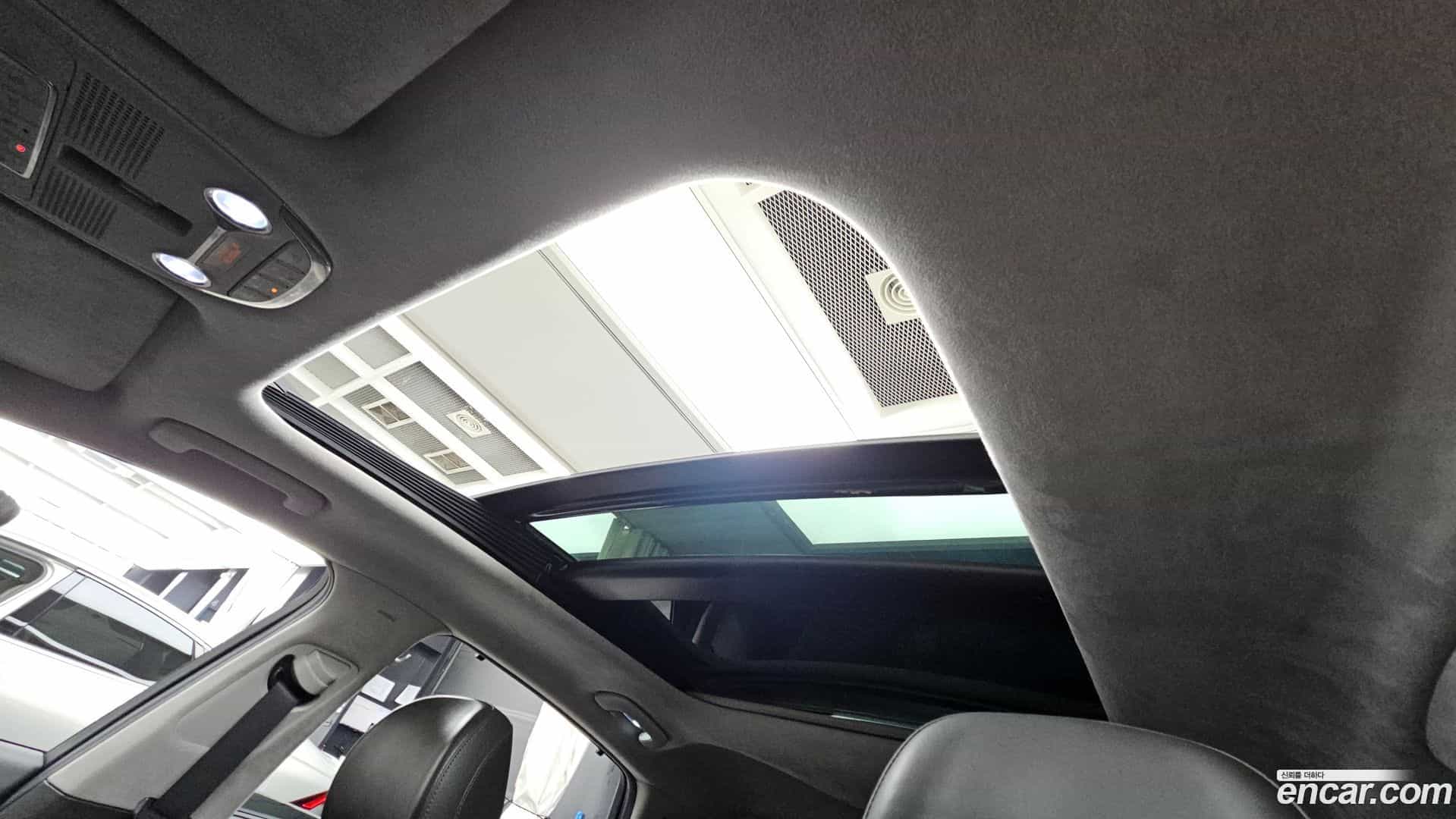 Grandeur Hyundai 2019.11-OPTION-022