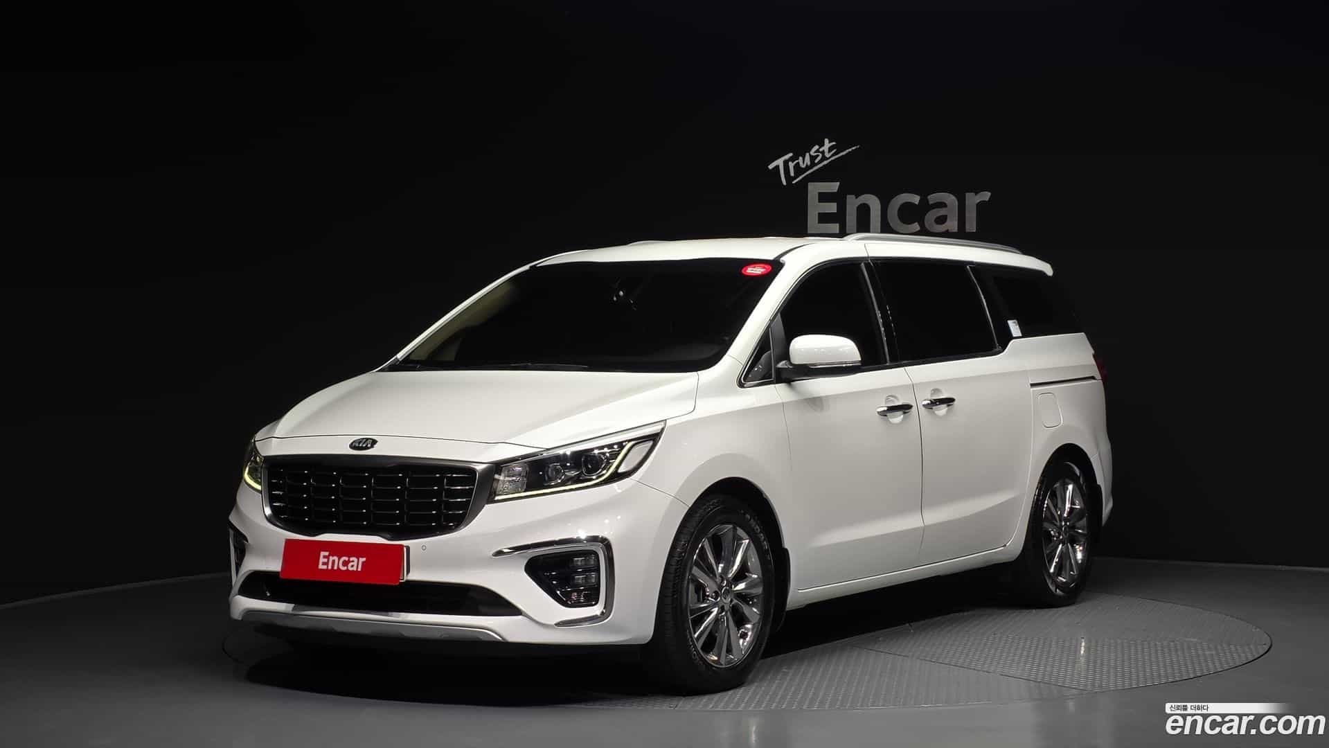 Canival Kia 2019.11-OUTER-001