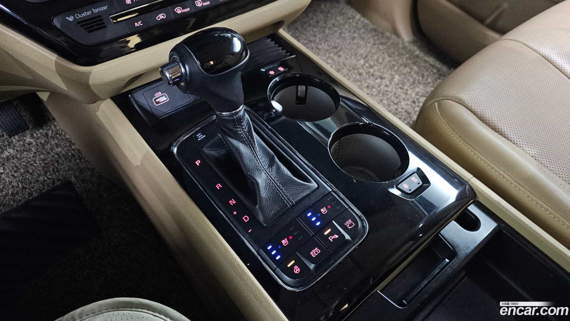 Canival Kia 2016.3-INNER-009