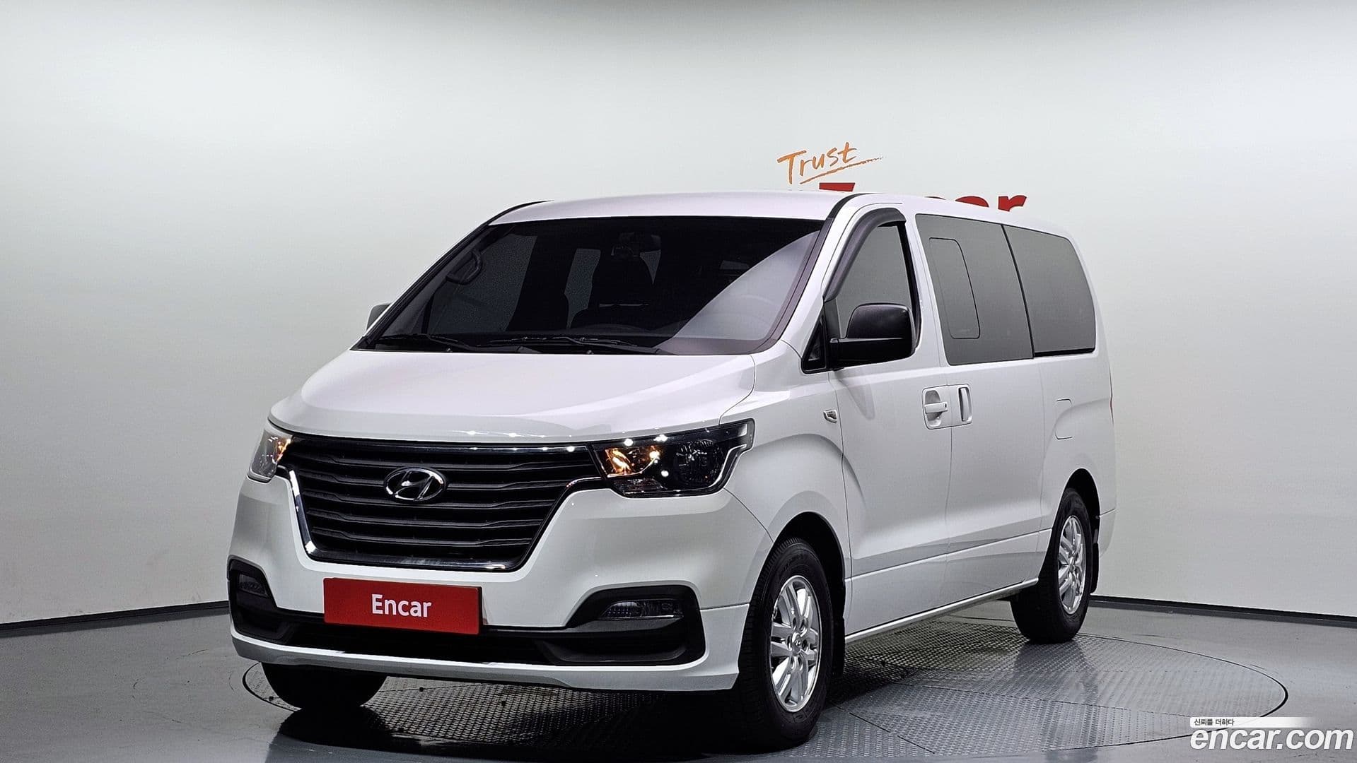 Main__Slider__Photo:Starex Hyundai 2021.1-0