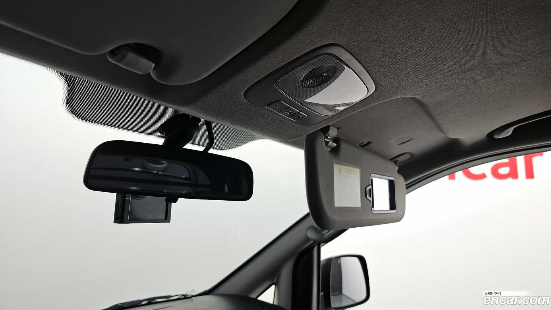 Starex Hyundai 2021.1-OPTION-022