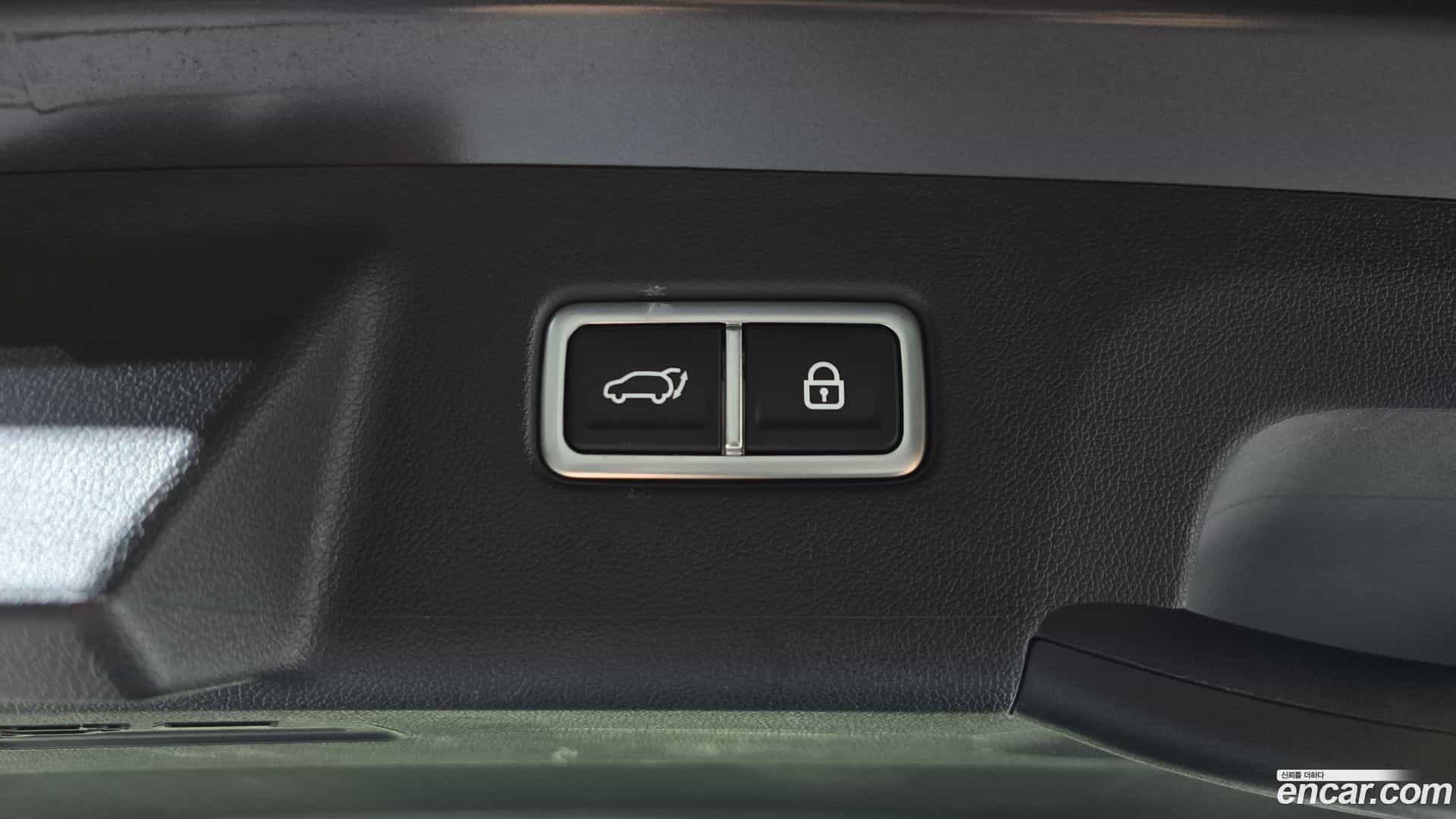 Sorento Kia 2020.4-OPTION-024