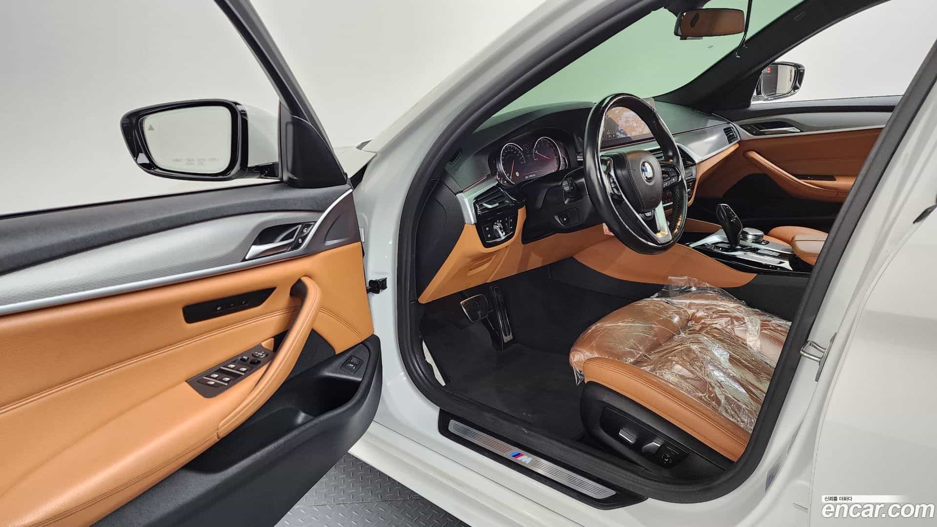 5-Series BMW 2018.0-INNER-010