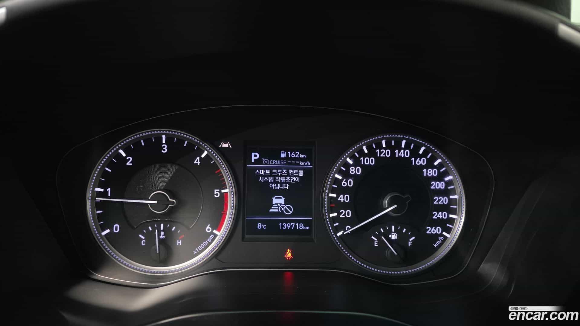 Santafe Hyundai 2018.10-INNER-008