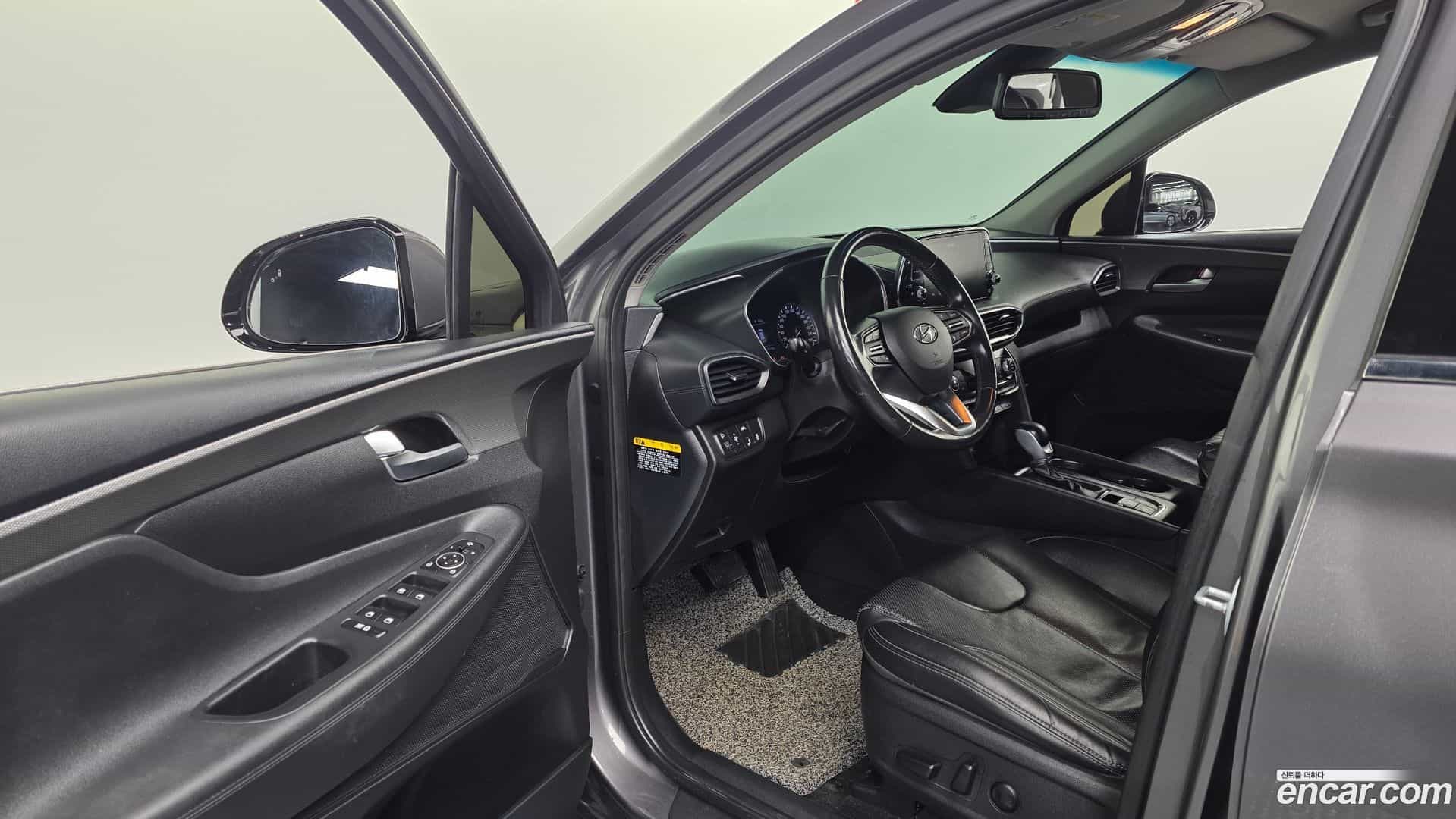 Santafe Hyundai 2018.10-INNER-010