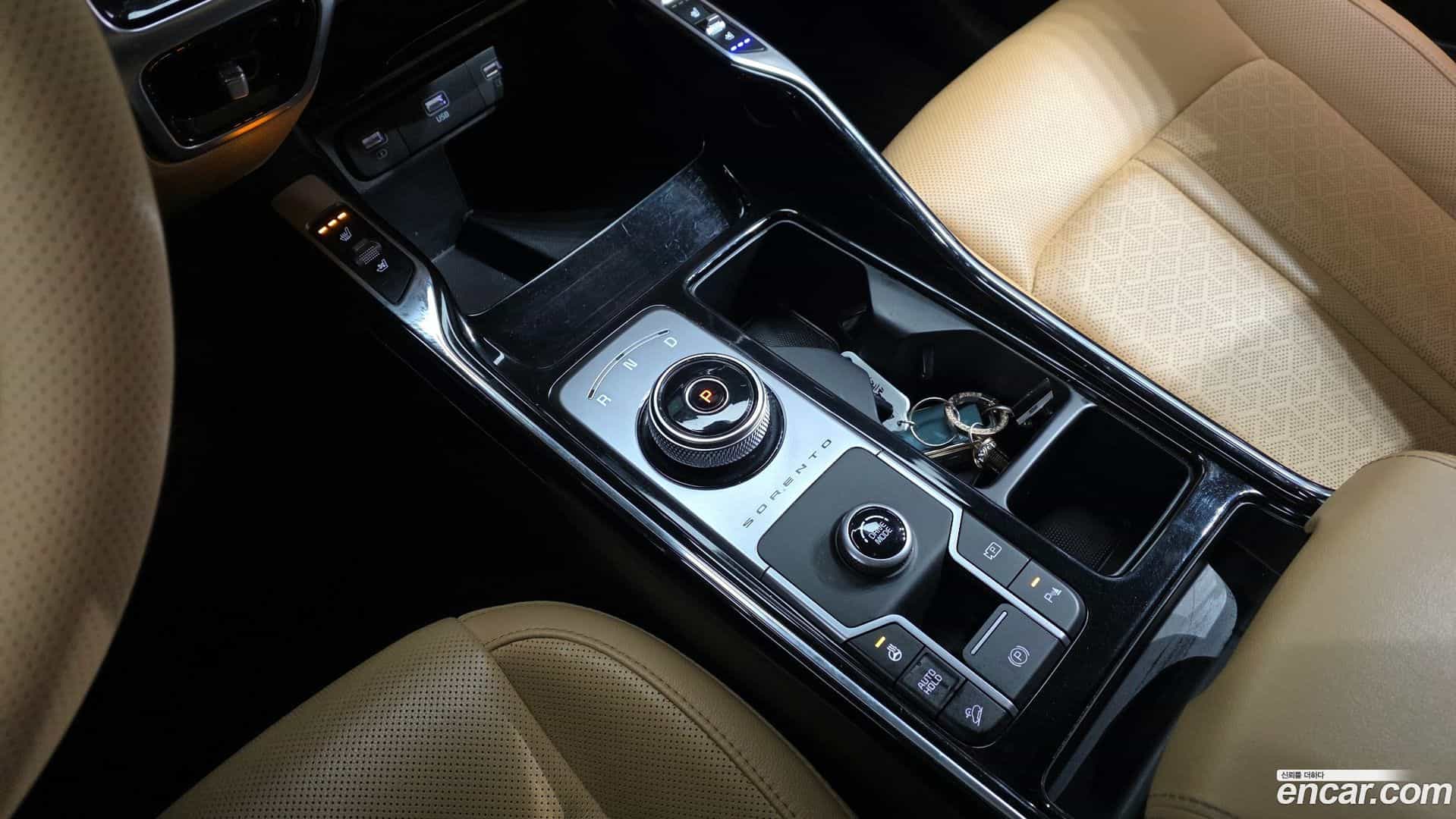 Sorento Kia 2022.1-INNER-009