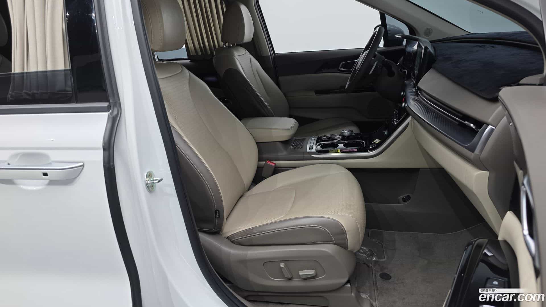 Canival Kia 2022.7-OPTION-015