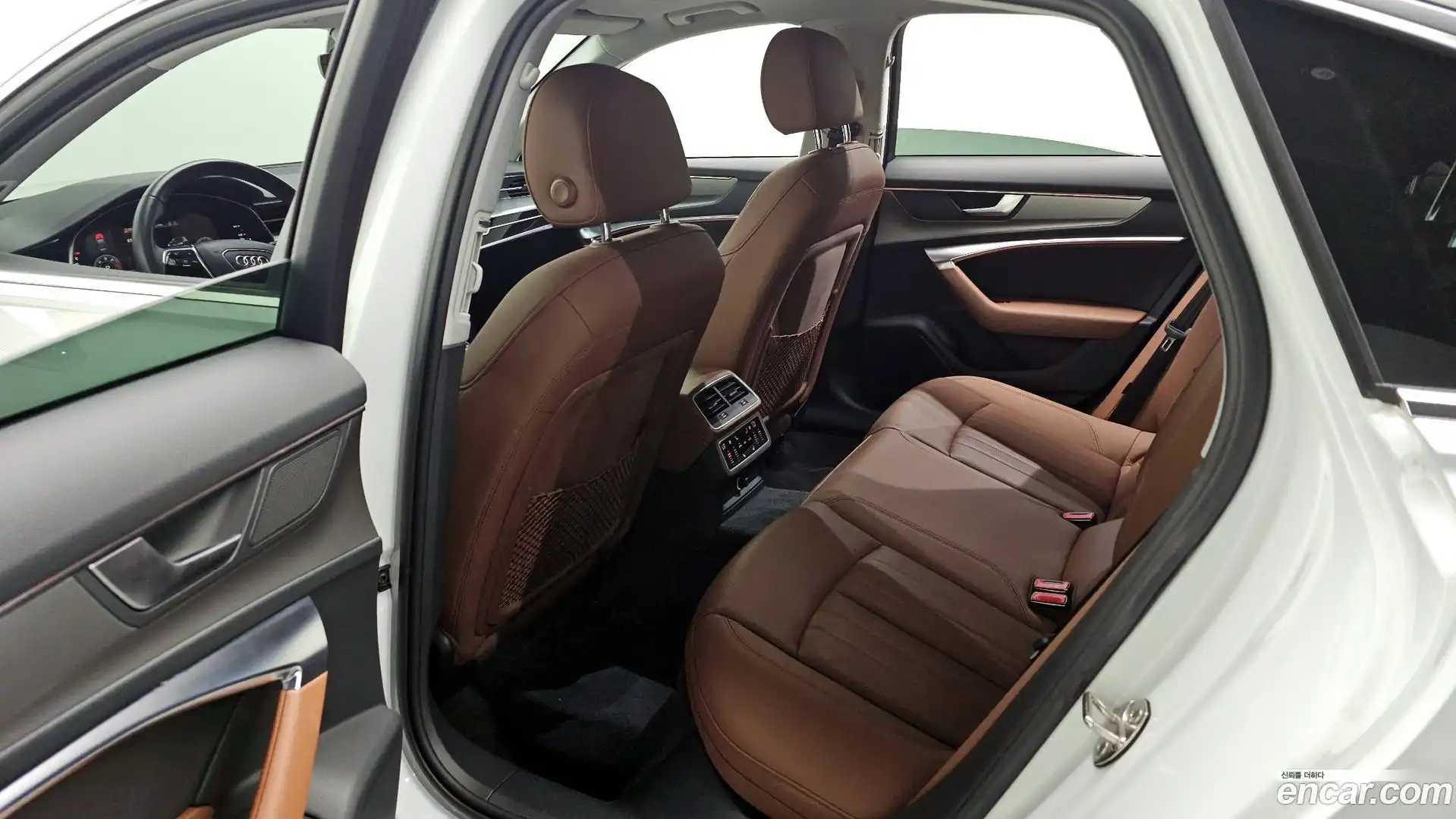 A6 Audi 2020.9-OPTION-015