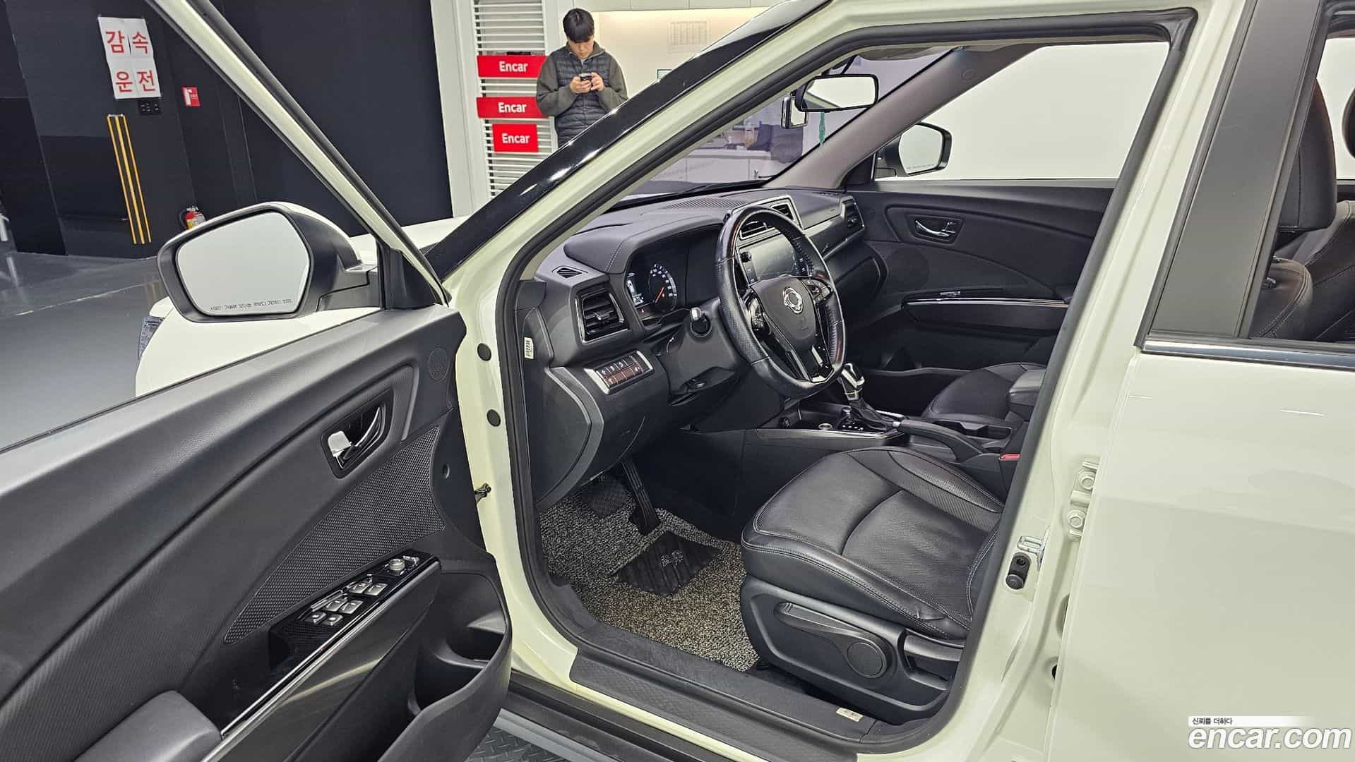 TIBOLI KG Mobility 2019.6-OPTION-015