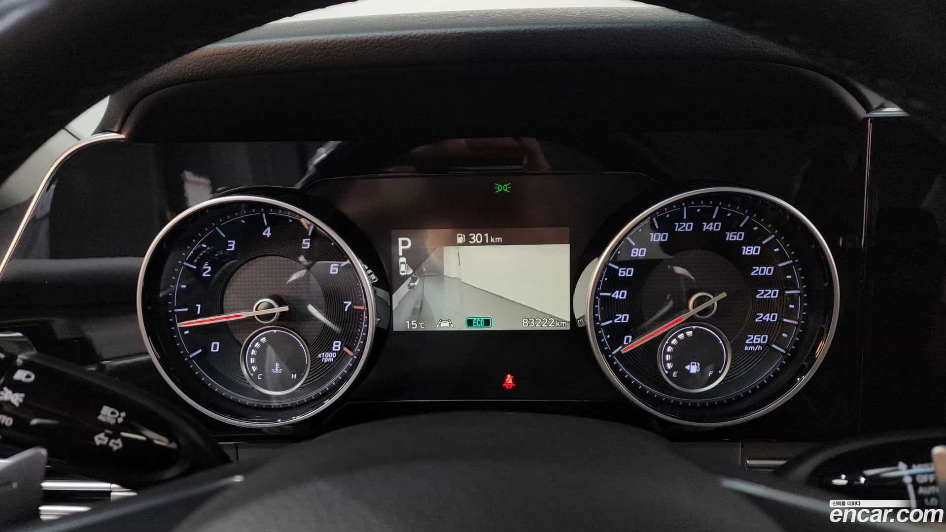 Grandeur Hyundai 2021.1-INNER-008