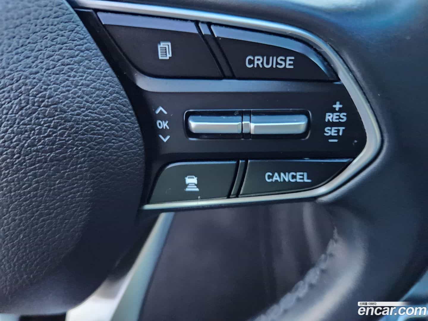 Santafe Hyundai 2018.2-OPTION-017