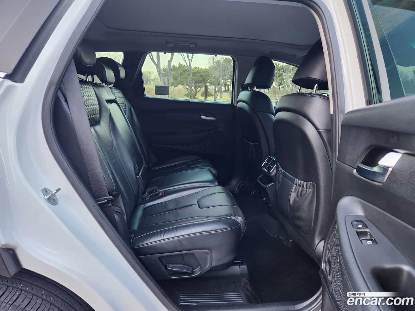 Santafe Hyundai 2018.2-OPTION-018