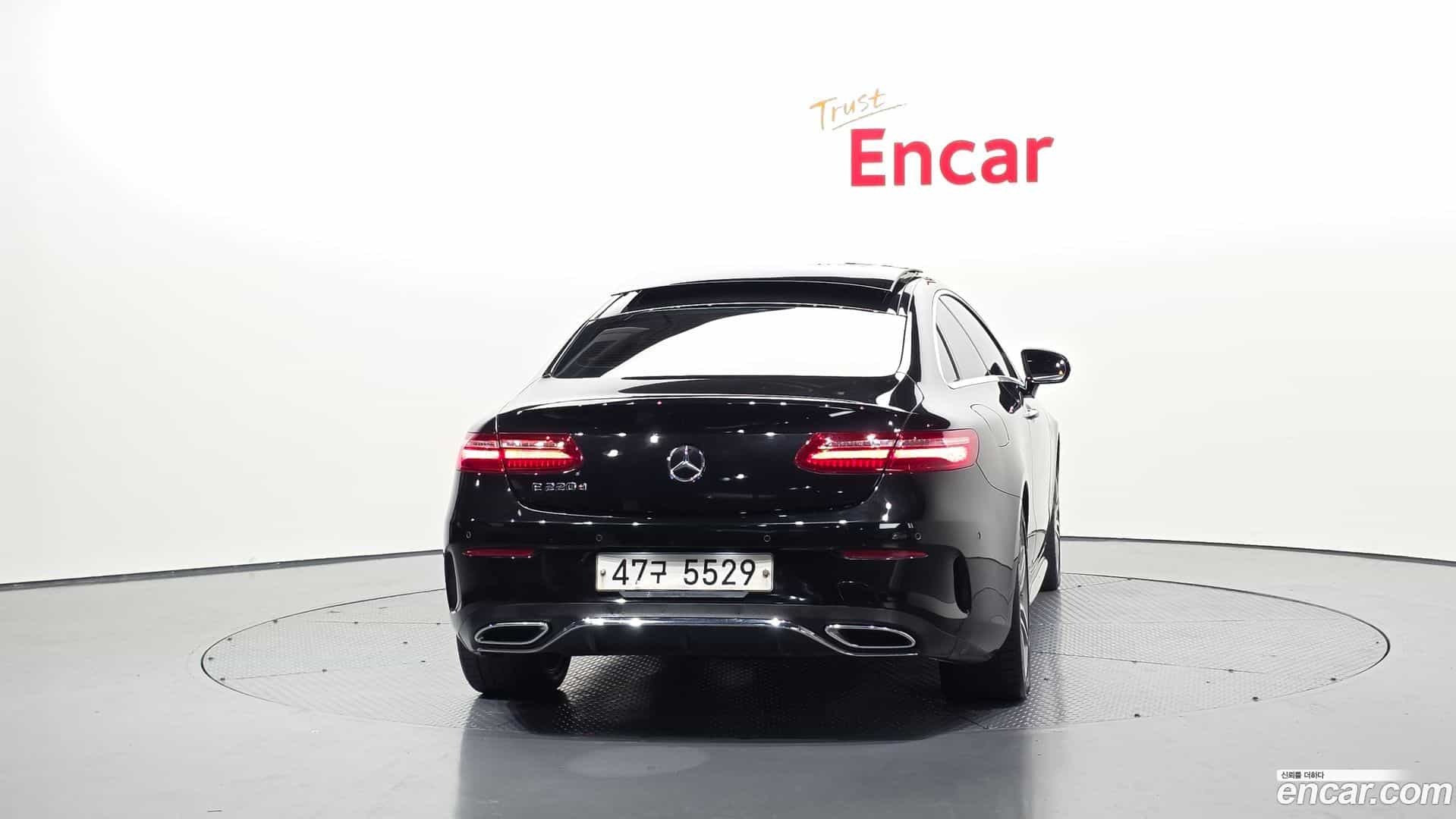 E-Class Mercedes-Benz 2017.11-OUTER-004