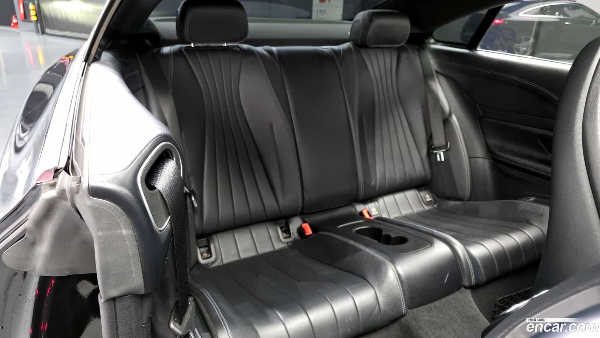 E-Class Mercedes-Benz 2017.11-OPTION-016