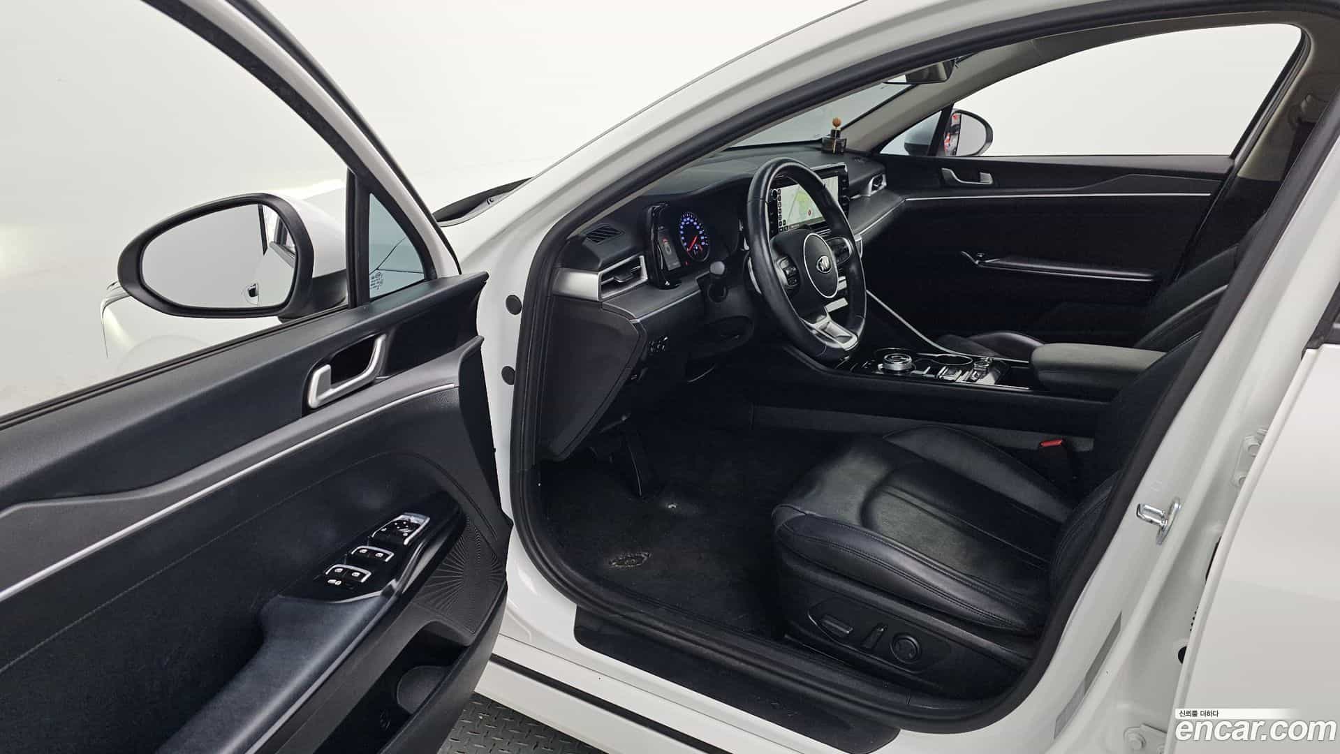 K5 Kia 2021.0-INNER-010