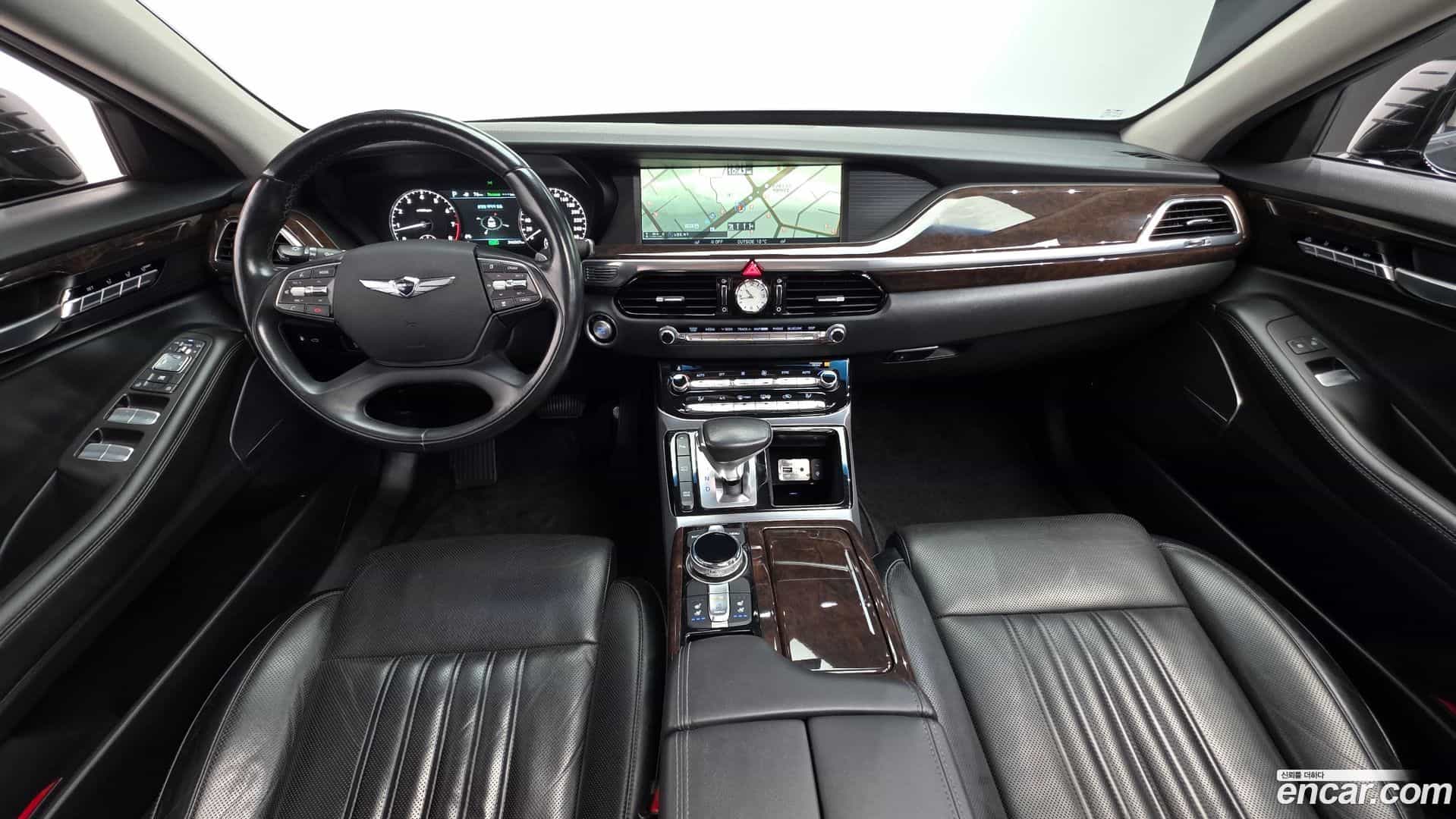 EQ900 Genesis 2016.7-INNER-007
