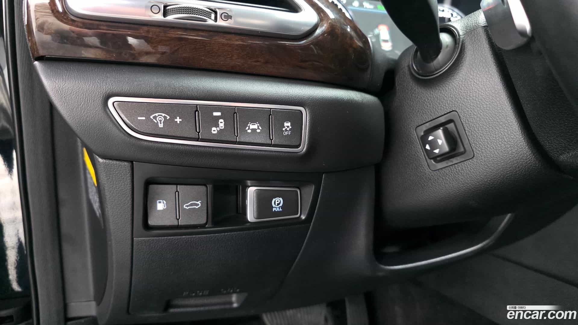 EQ900 Genesis 2016.7-OPTION-018