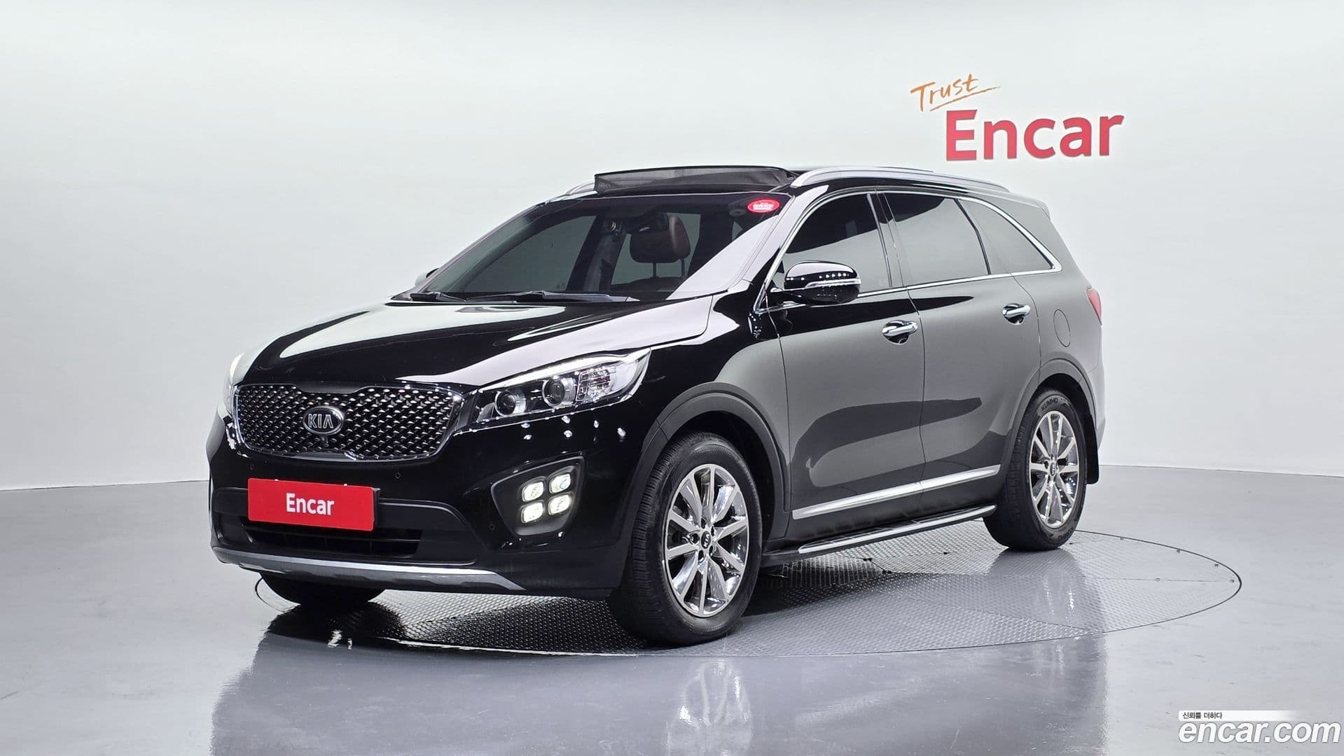 Main__Slider__Photo:Sorento Kia 2016.3-0