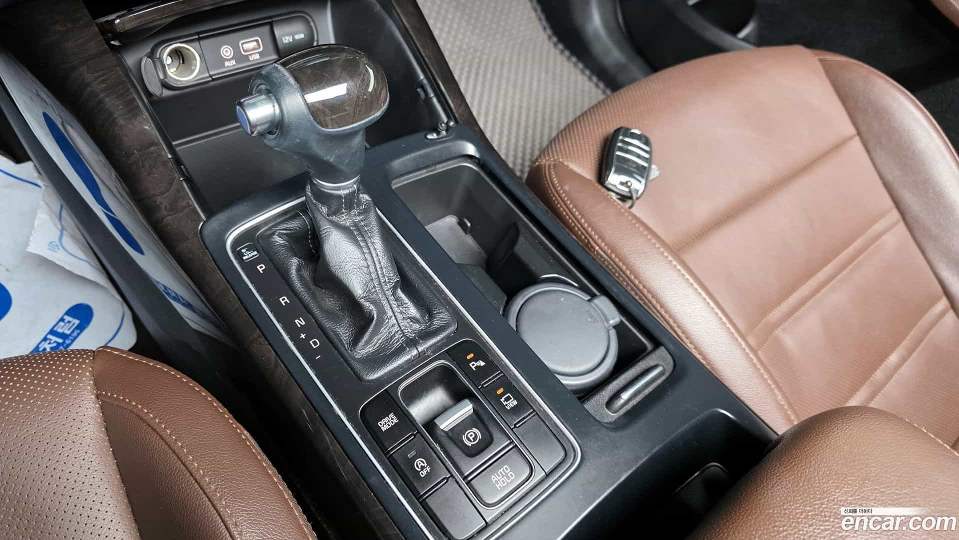 Sorento Kia 2016.3-INNER-009
