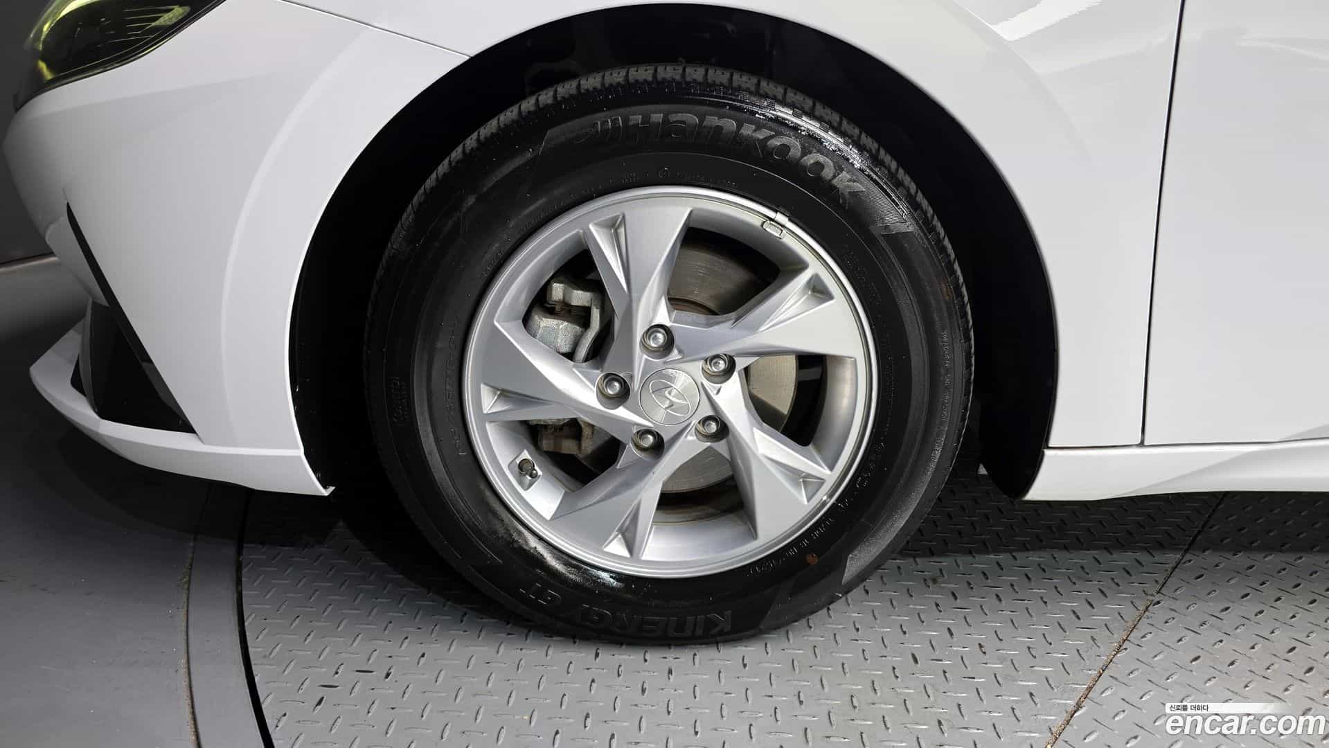 AVANTE Hyundai 2021.4-OUTER-005