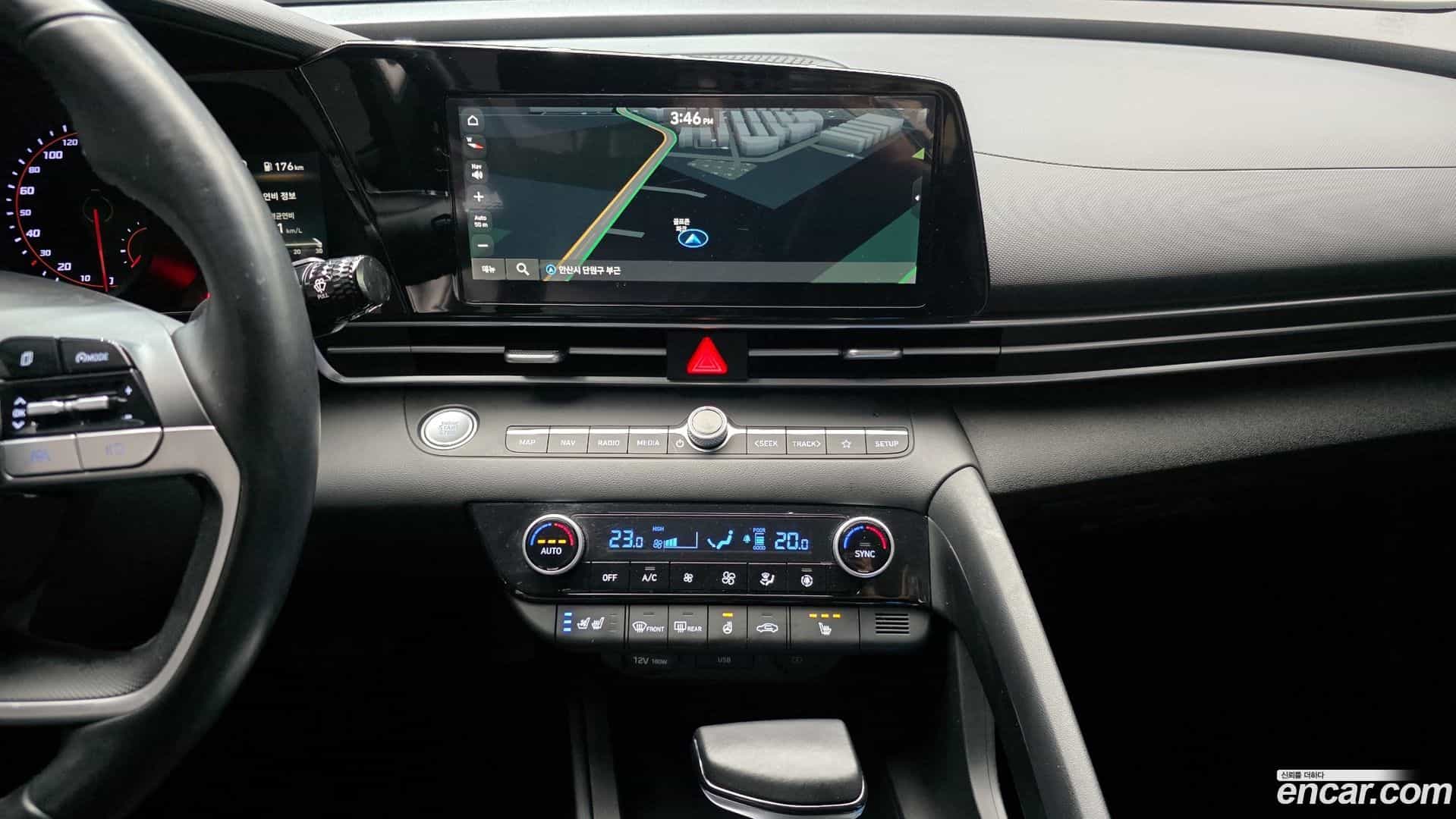 AVANTE Hyundai 2021.4-OPTION-024