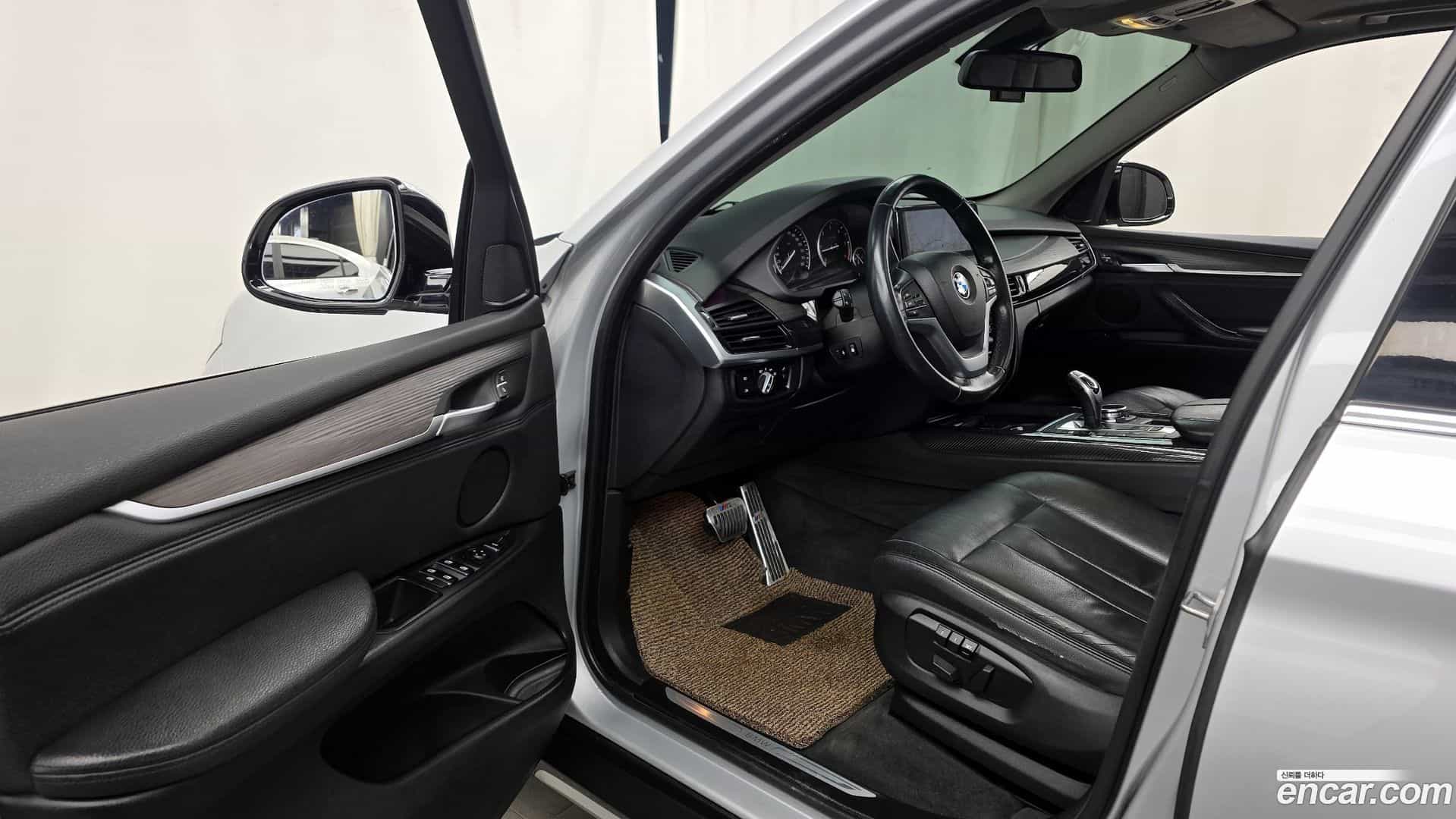 X5 BMW 2015.5-INNER-010