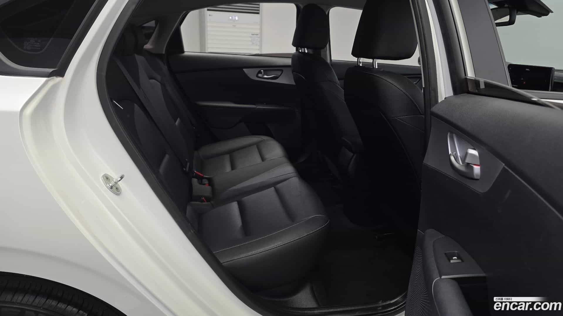 K3 Kia 2021.6-OPTION-015