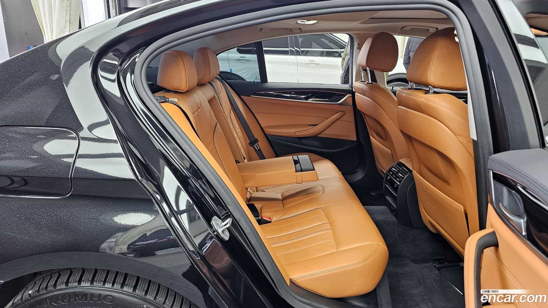 5-Series BMW 2018.5-OPTION-016